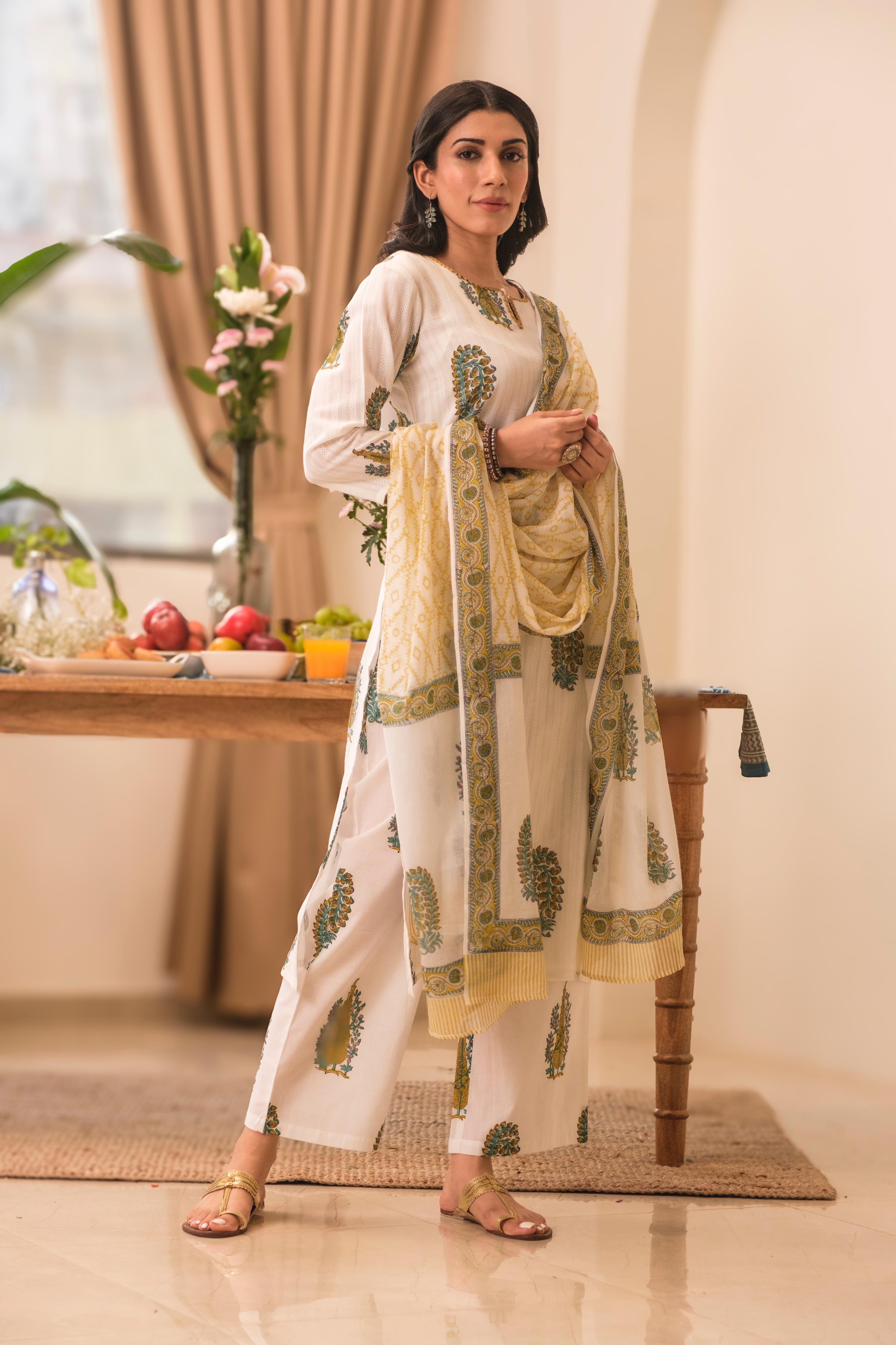 White Paisley Handblock Cotton Suit Set | HER-536