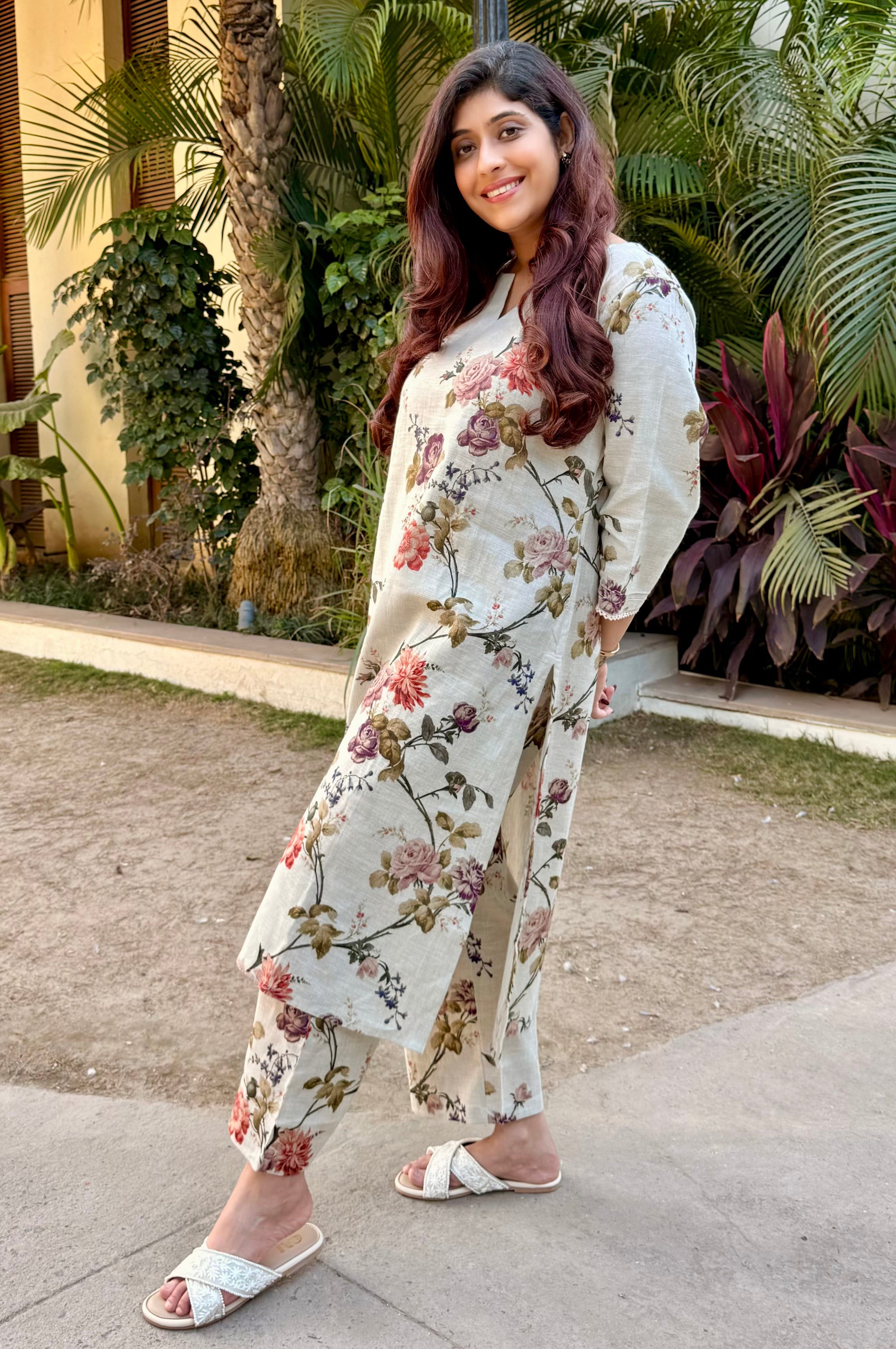 Rosalie Bloom Pure Linen Co-ord/Kurta Set | HER-465