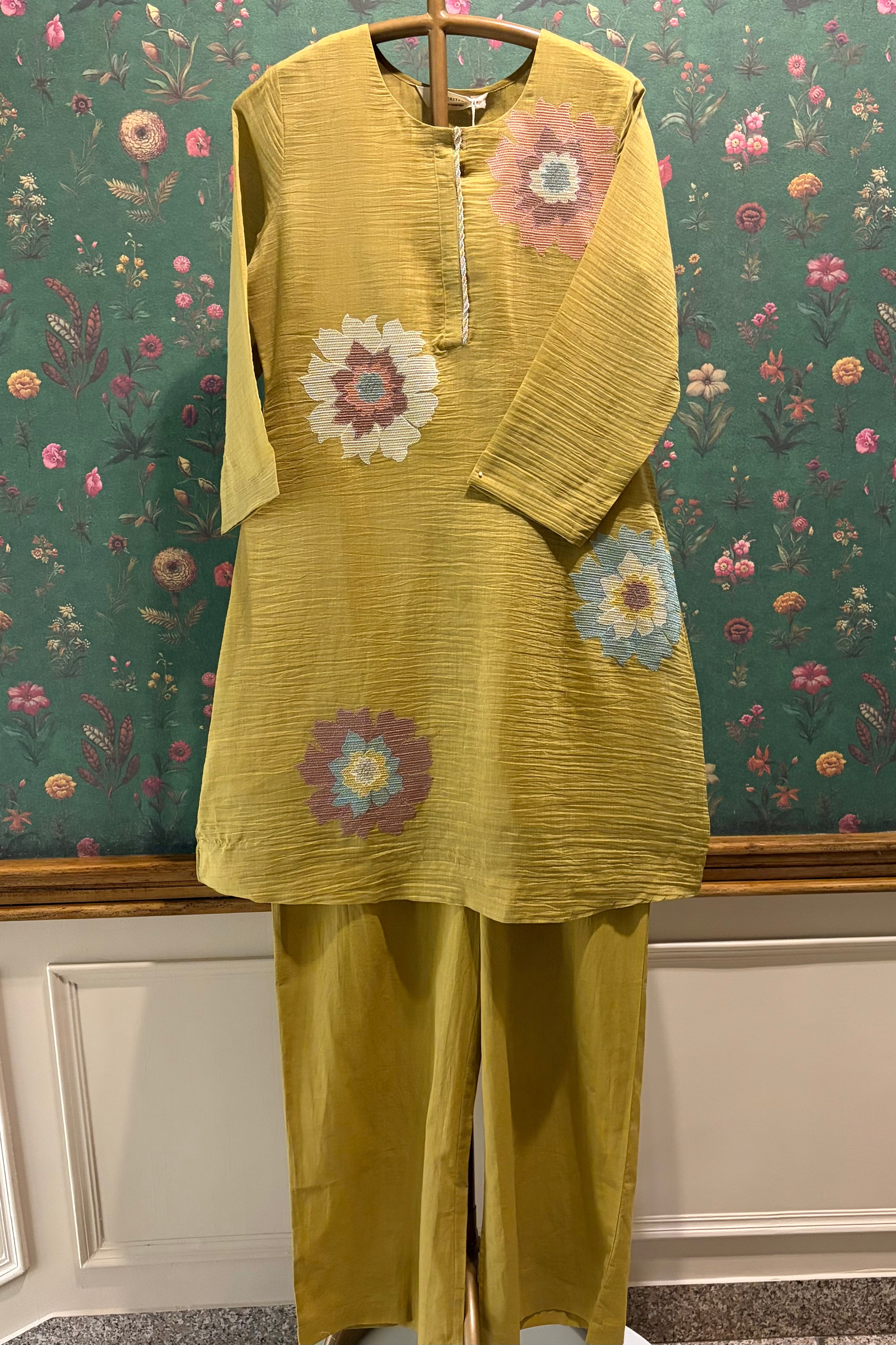 Meadow Bloom Handcrafted Co-ord Set, Lime Green | HER-623