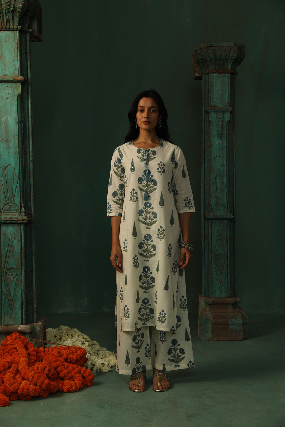 Bloom & Thread Kurta/Co-ord Set - Blue