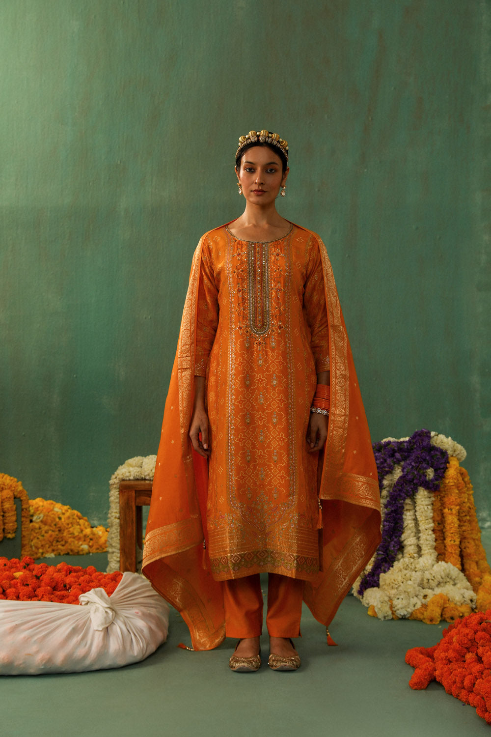 Yellow Dola Jacquard Straight Fit Suit Set | HER-336