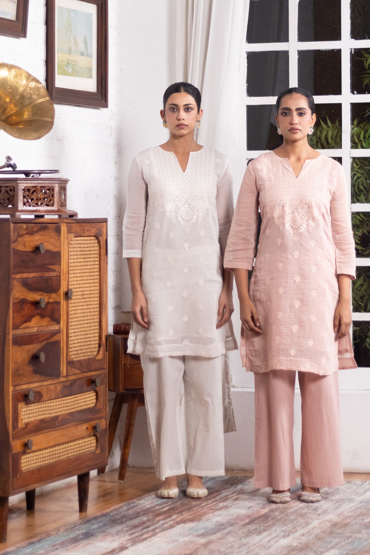 Ivory Mul-Chanderi Kurta Set
