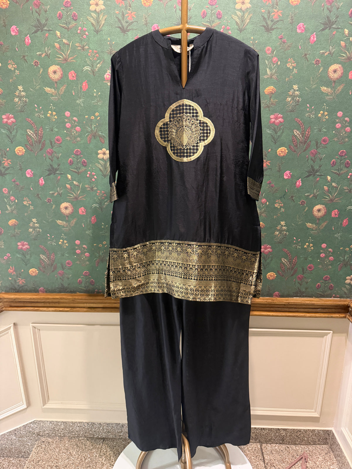 Black Dola Silk Festive Kurta/Co-ord Set