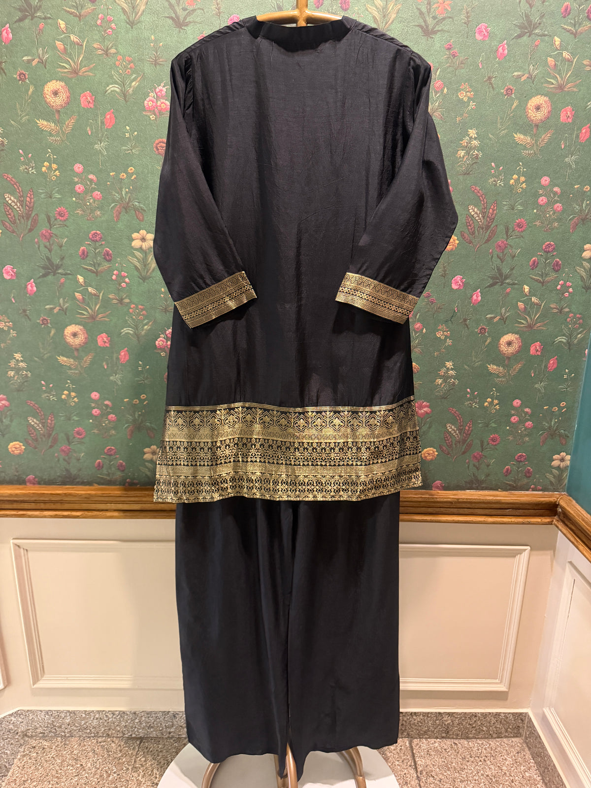 Black Dola Silk Festive Kurta/Co-ord Set