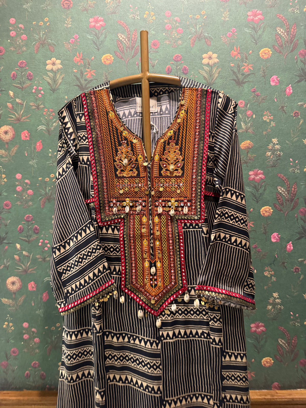 Black Gajji Silk Printed Luxe Kurta Set