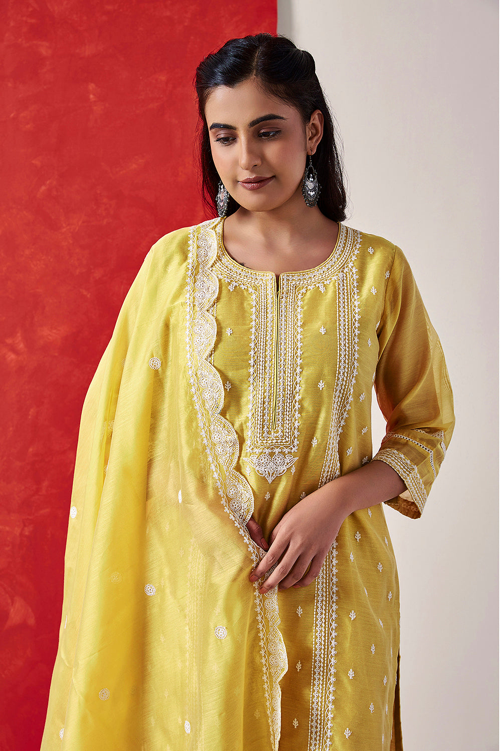 Zariya Yellow Embroidered Chanderi Suit Set | HER-388