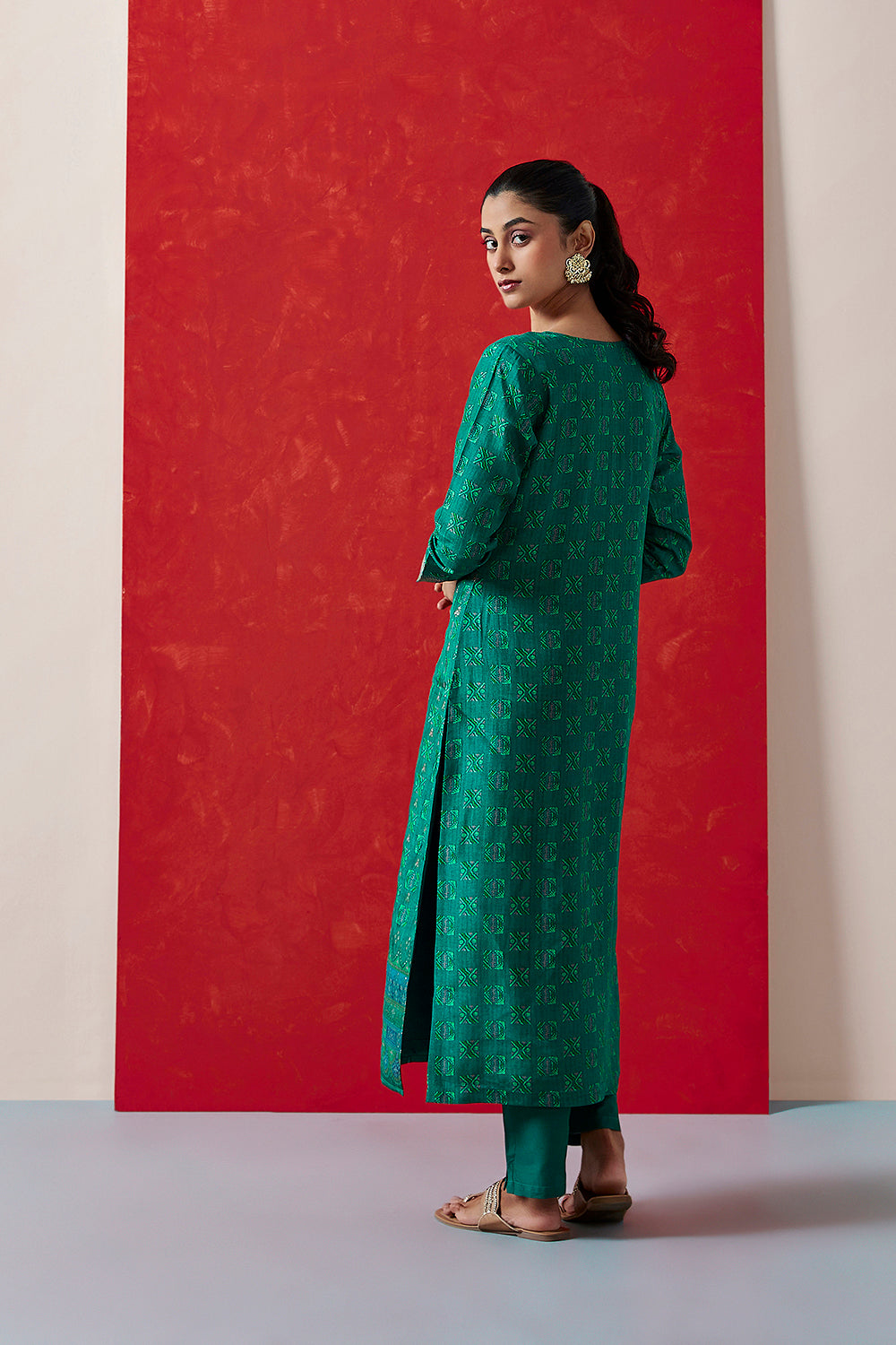 Green Dola Jacquard Suit Set | HER-417