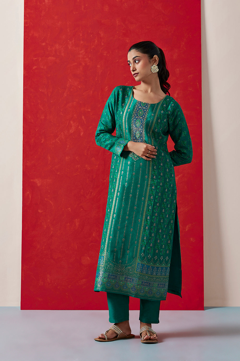 Green Dola Jacquard Suit Set | HER-417