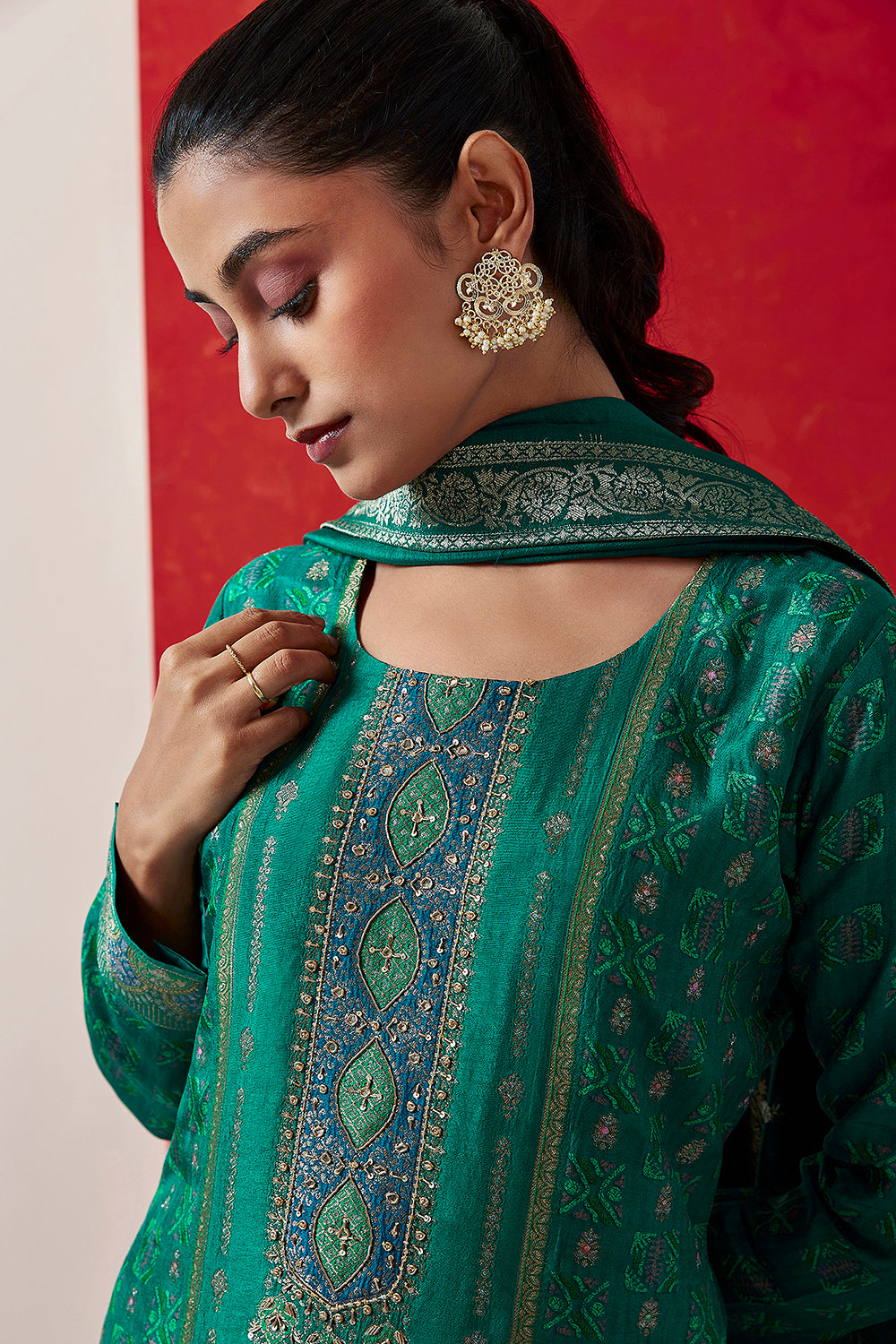 Green Dola Jacquard Suit Set | HER-417