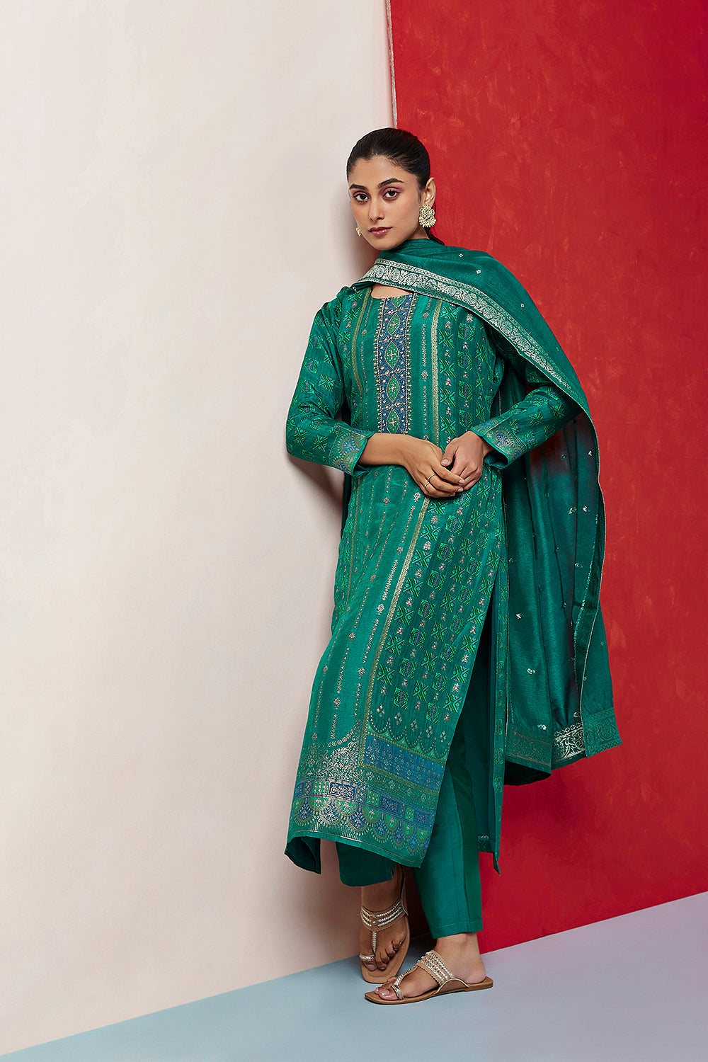 Green Dola Jacquard Suit Set | HER-417