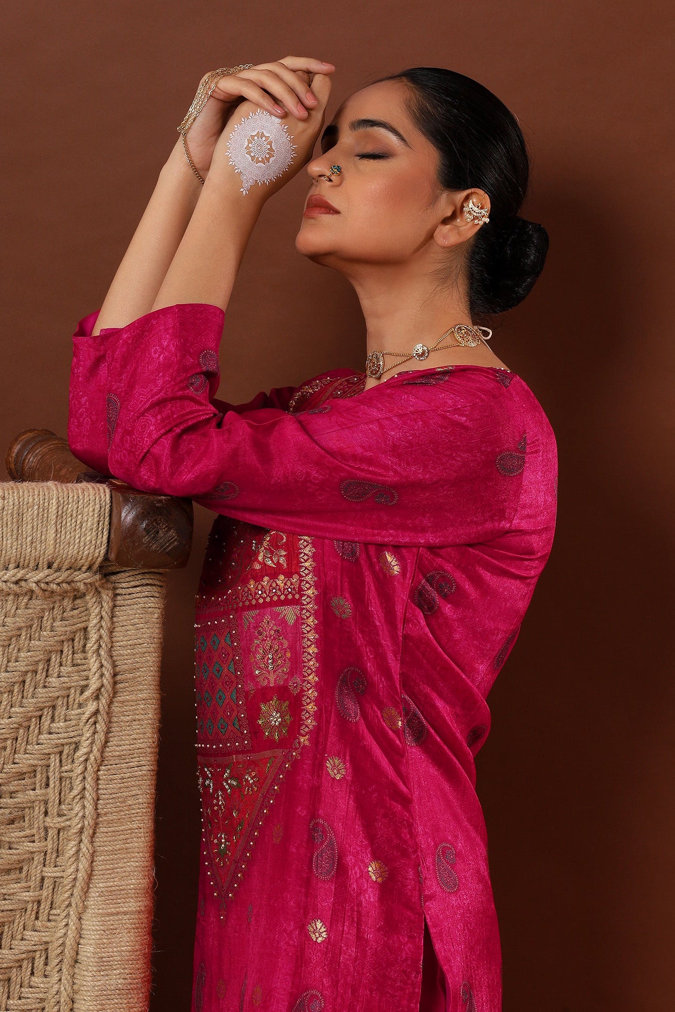 Heritage Premium Dola Jacquard Embroidered Suit Set – Rani Pink | HER-483