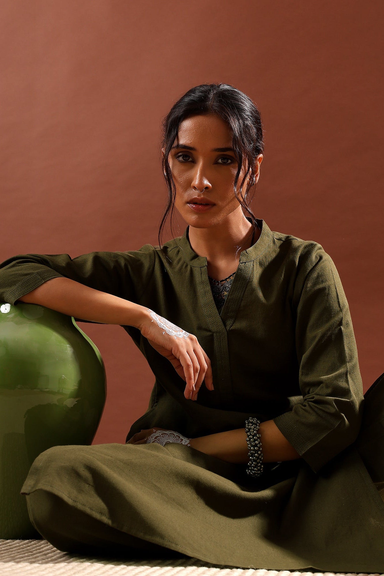 Olive Minimal Kurta/Co-ord Set | HER-527