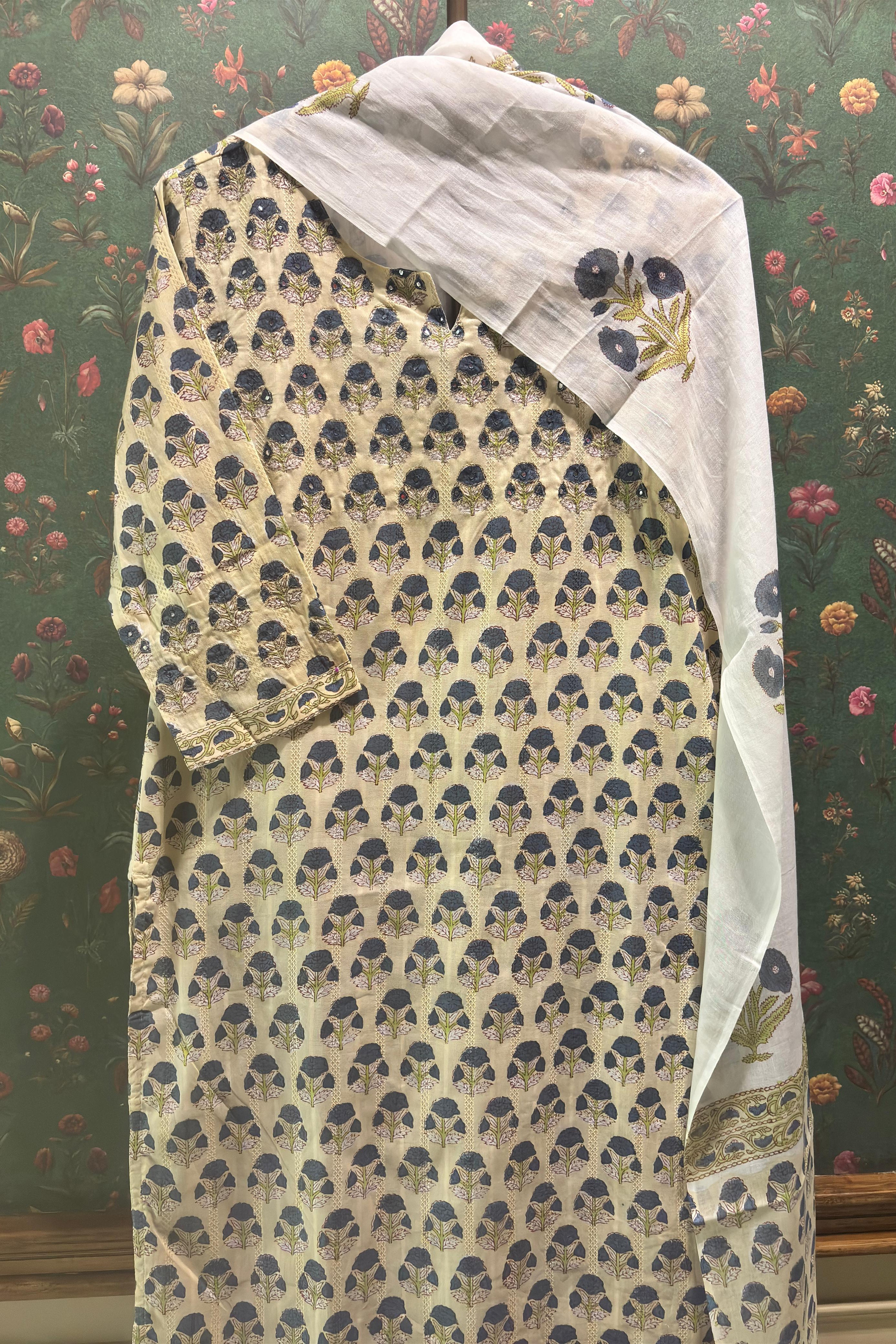 Pista Straight Fit Cotton Suit Set | HER-467