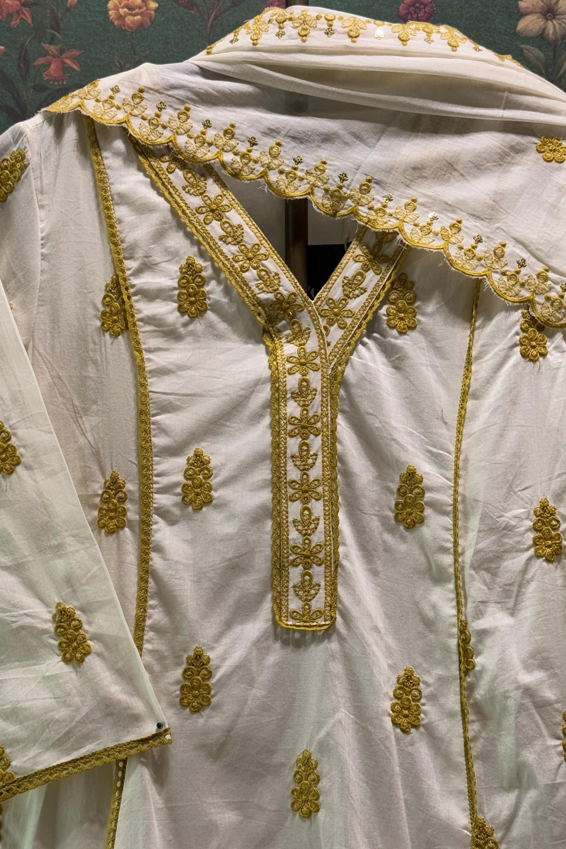 Ivory Cotton Charm Suit Se, Yellow | HER-514