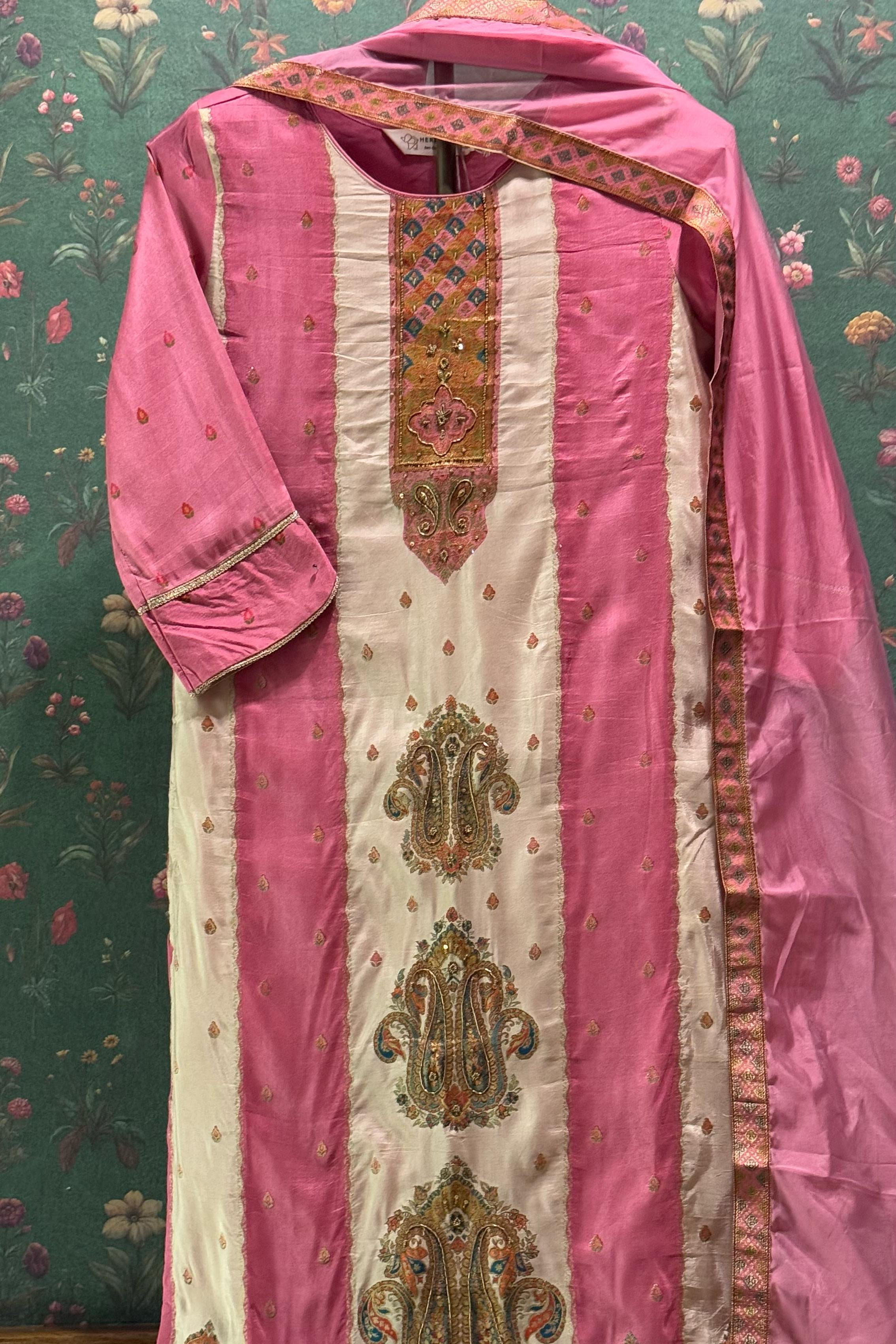 Rose Pink Dola Jacquard Embroidered Suit Set | HER-466