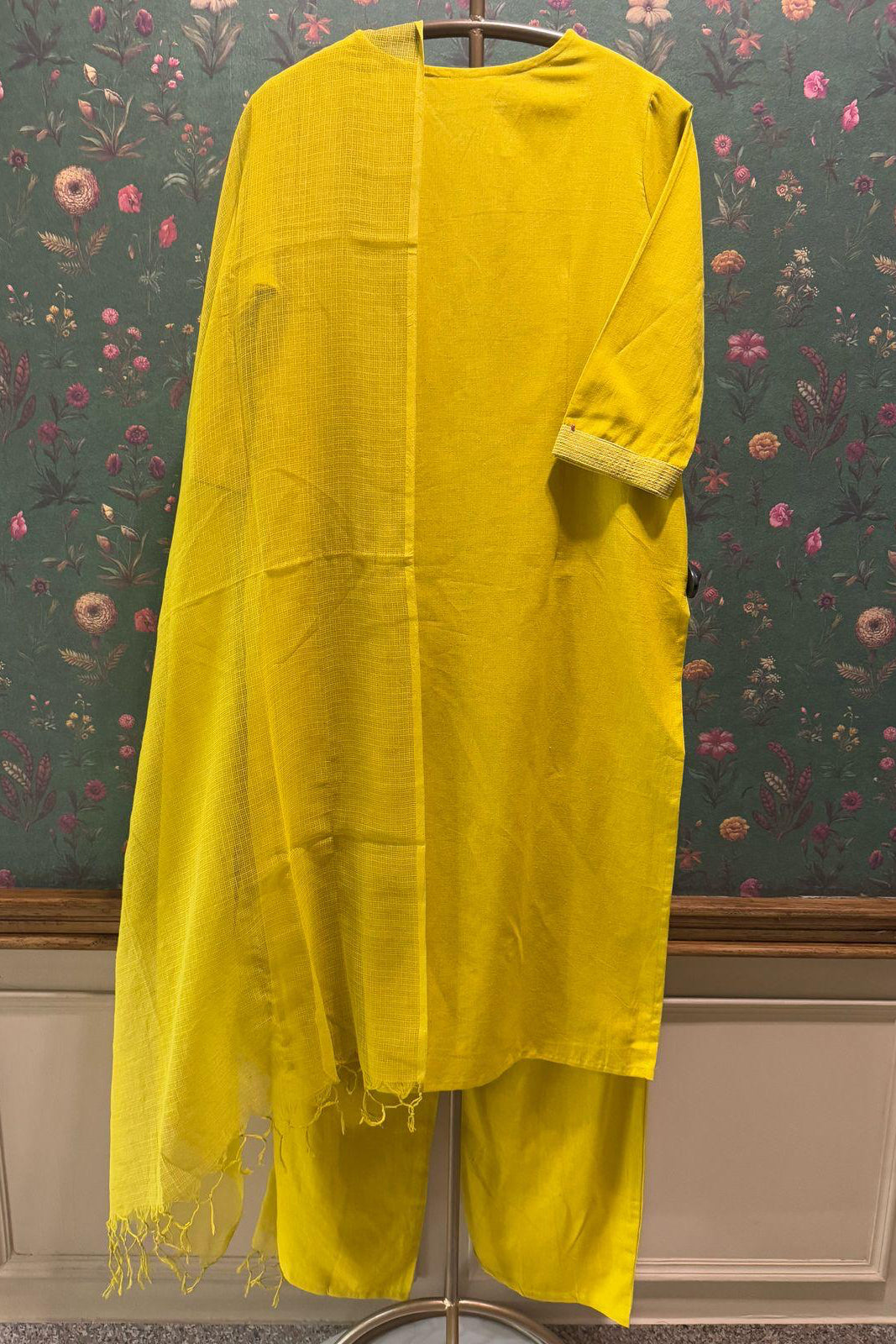 Tailored Yellow Cotton Suit Set | HER-529