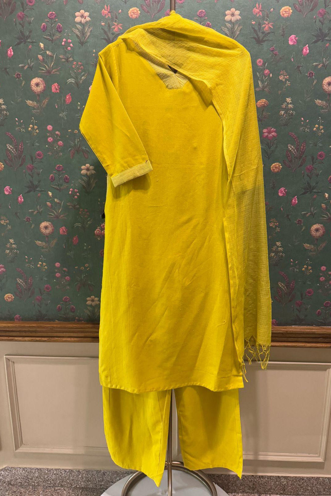 Tailored Yellow Cotton Suit Set | HER-529