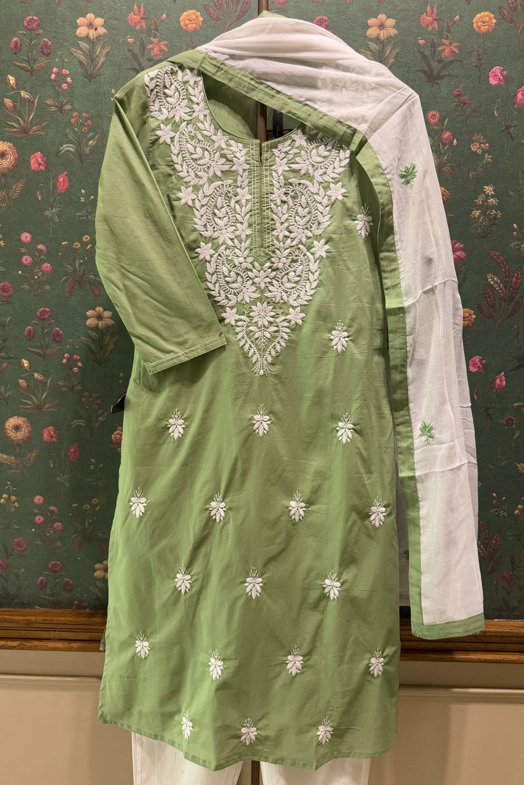 Green Cotton Chikankari Suit Set | HER-531