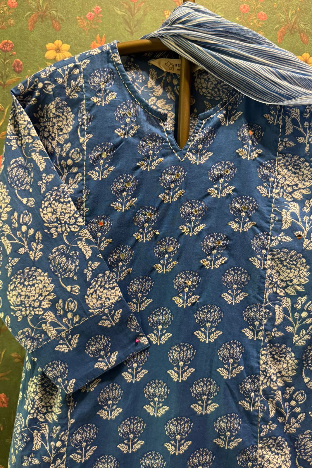 Royal Indigo Bloom Suit Set | HER-381