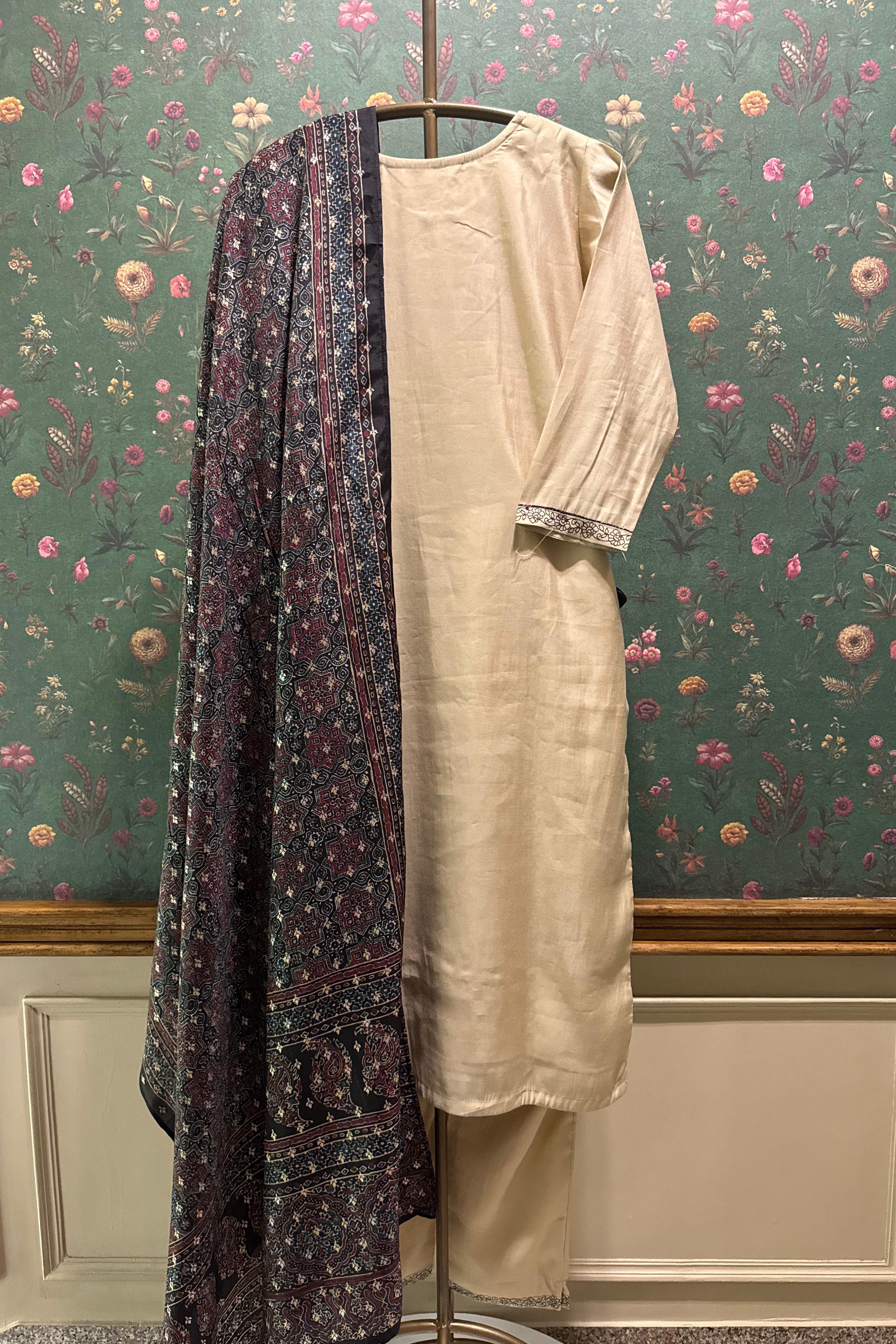 Beige Chanderi-Silk Suit Set,Ajrak Dupatta | HER-337