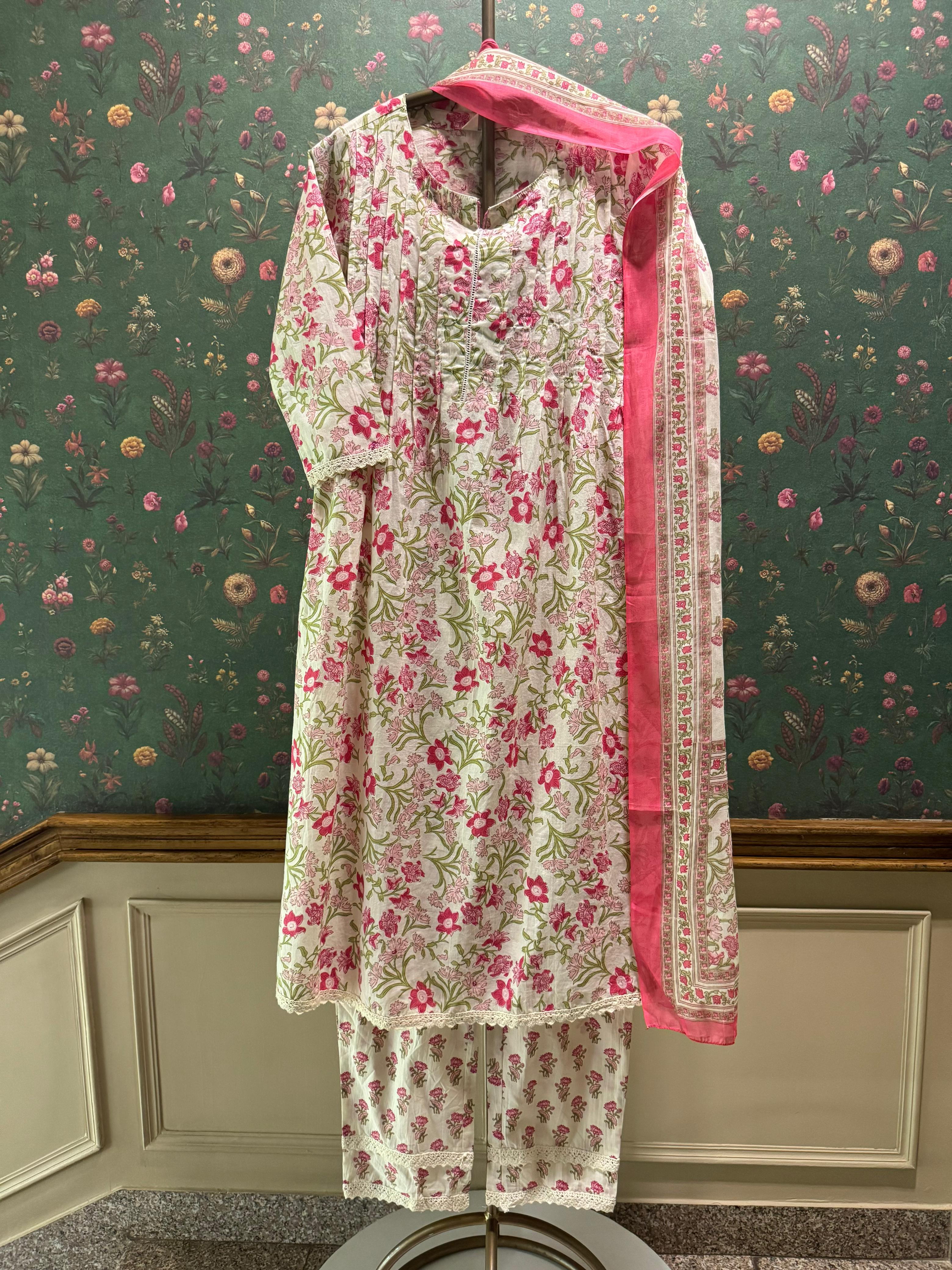 Phoolwari Pintuck Cotton Suit Set