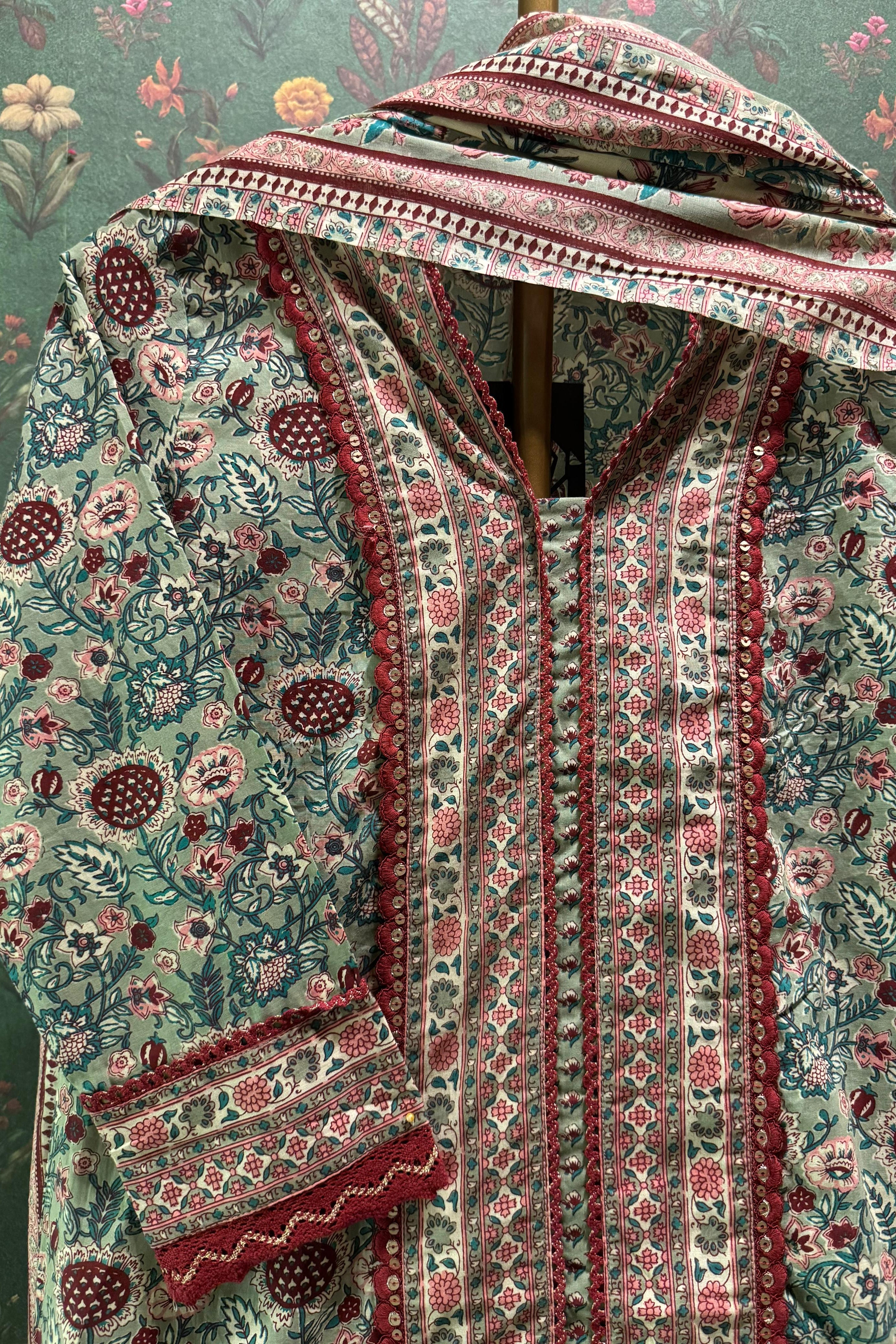 Vintage Bloom Printed Suit Set