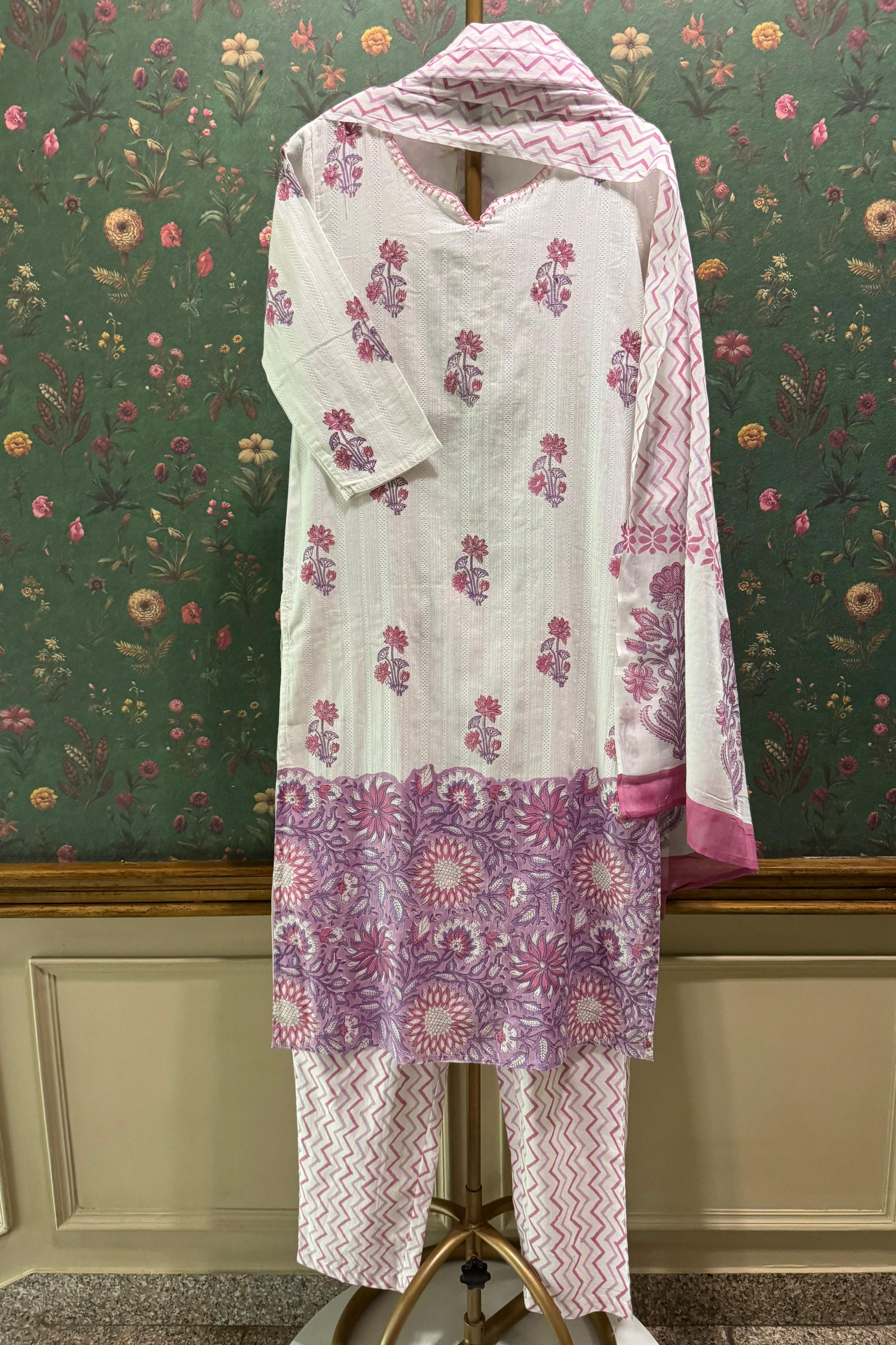 Floral Blush Cotton Suit Set | HER-346