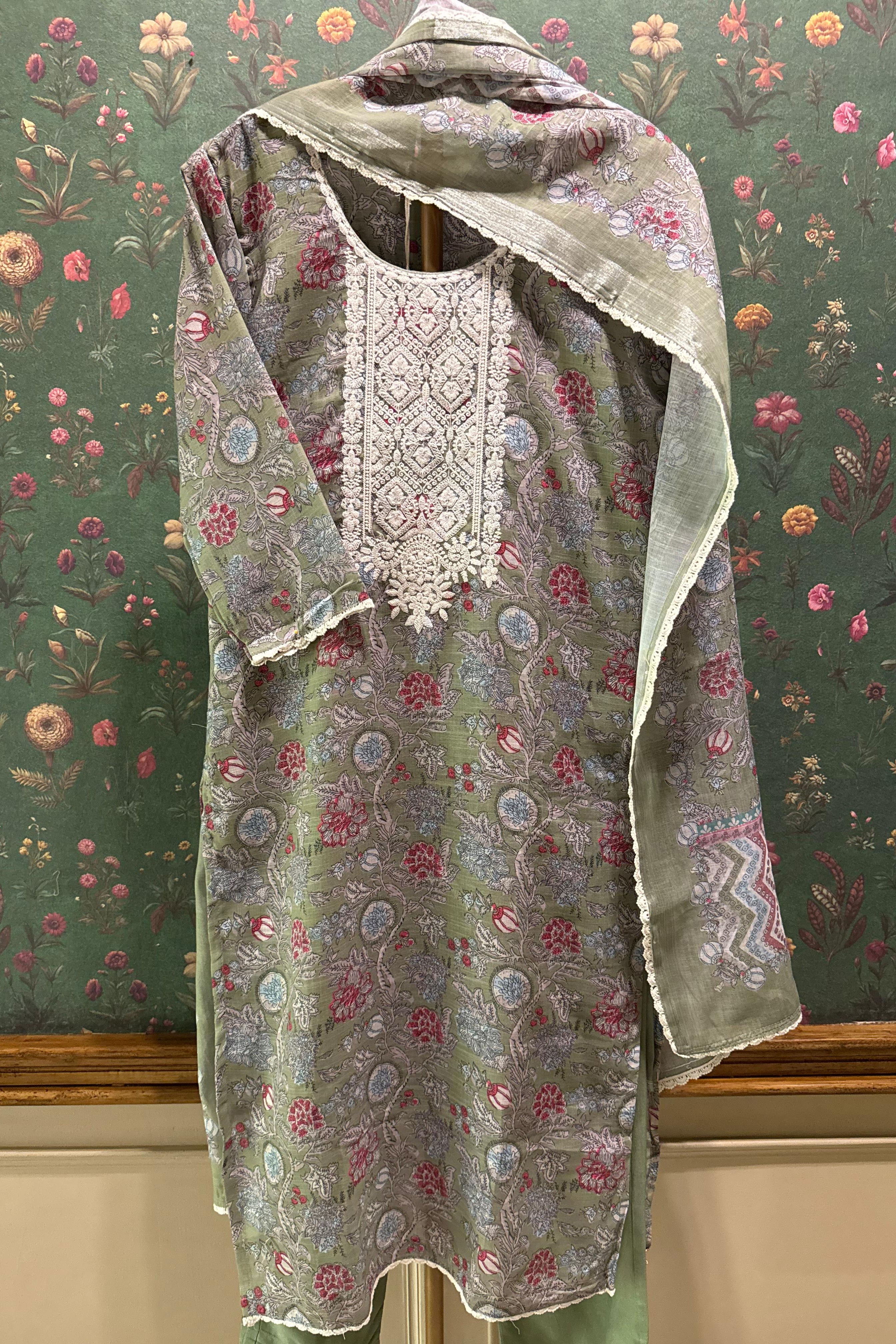 Zaitoon Zari Embroidered Lawn Suit Set | HER-244