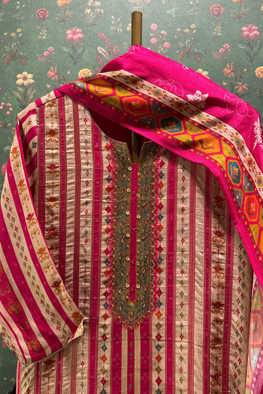 Rangriti Rani Dola Jacquard Suit Set | HER-549