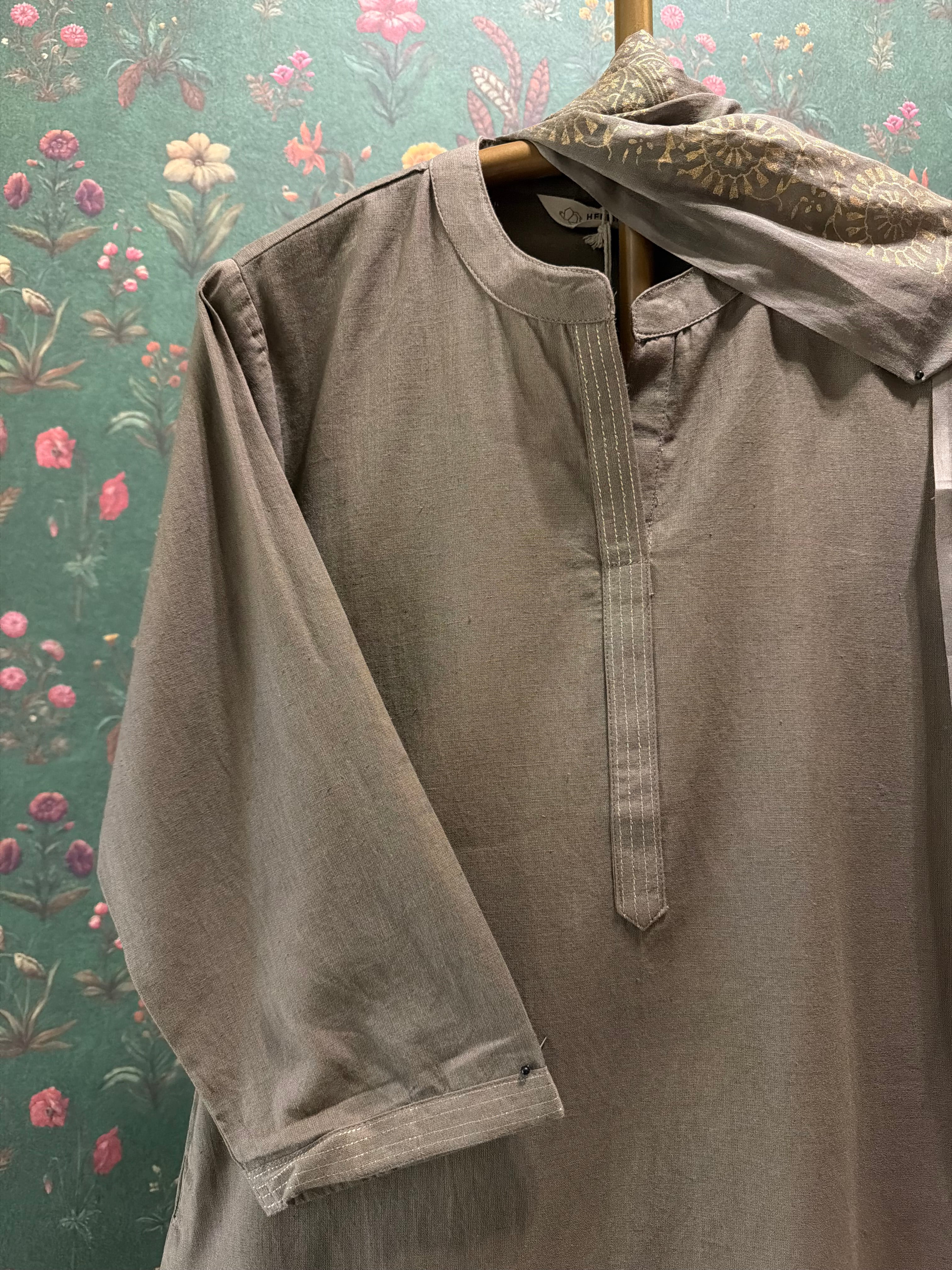 Taupe Minimal Cotton Suit Set | HER-704