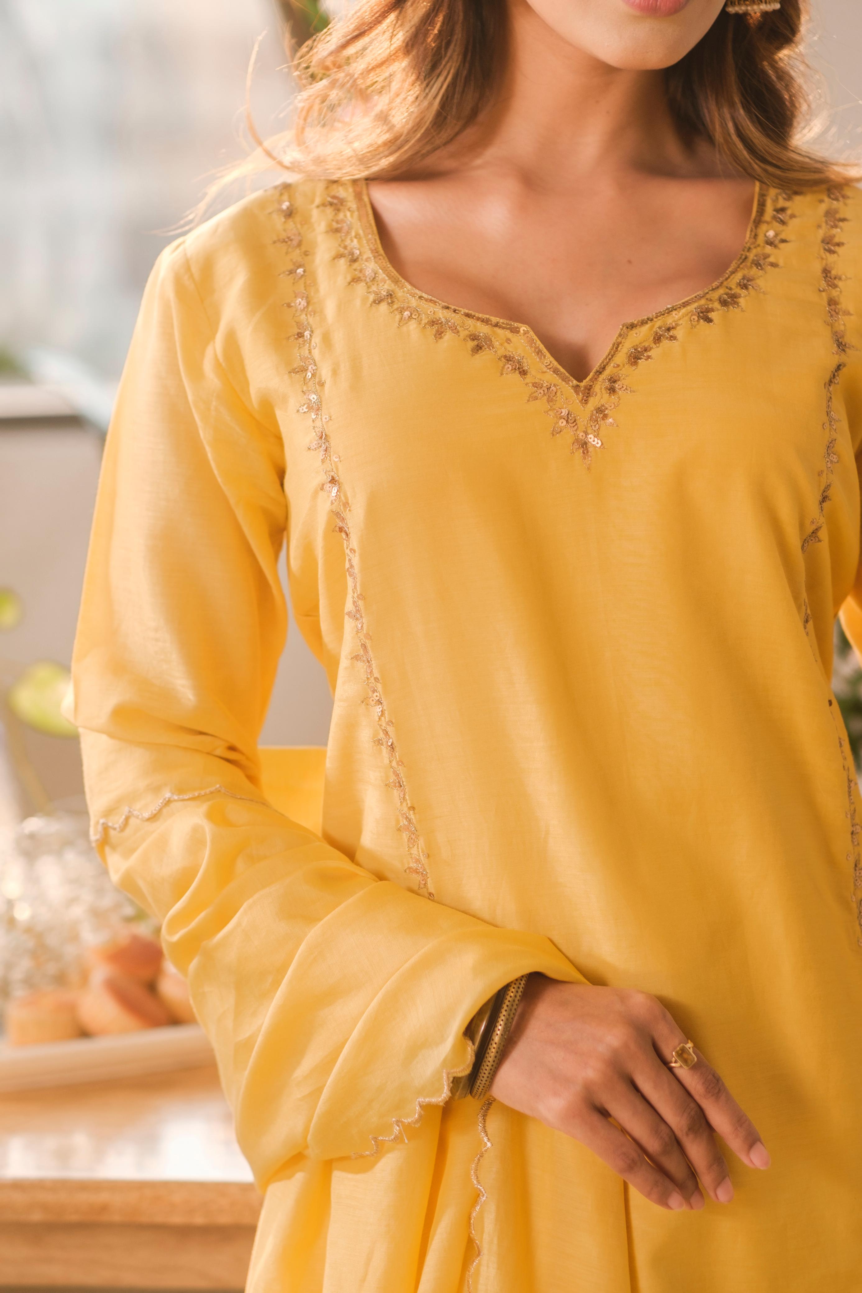 Khwabida Yellow Mul Chanderi Suit Set | HER-542