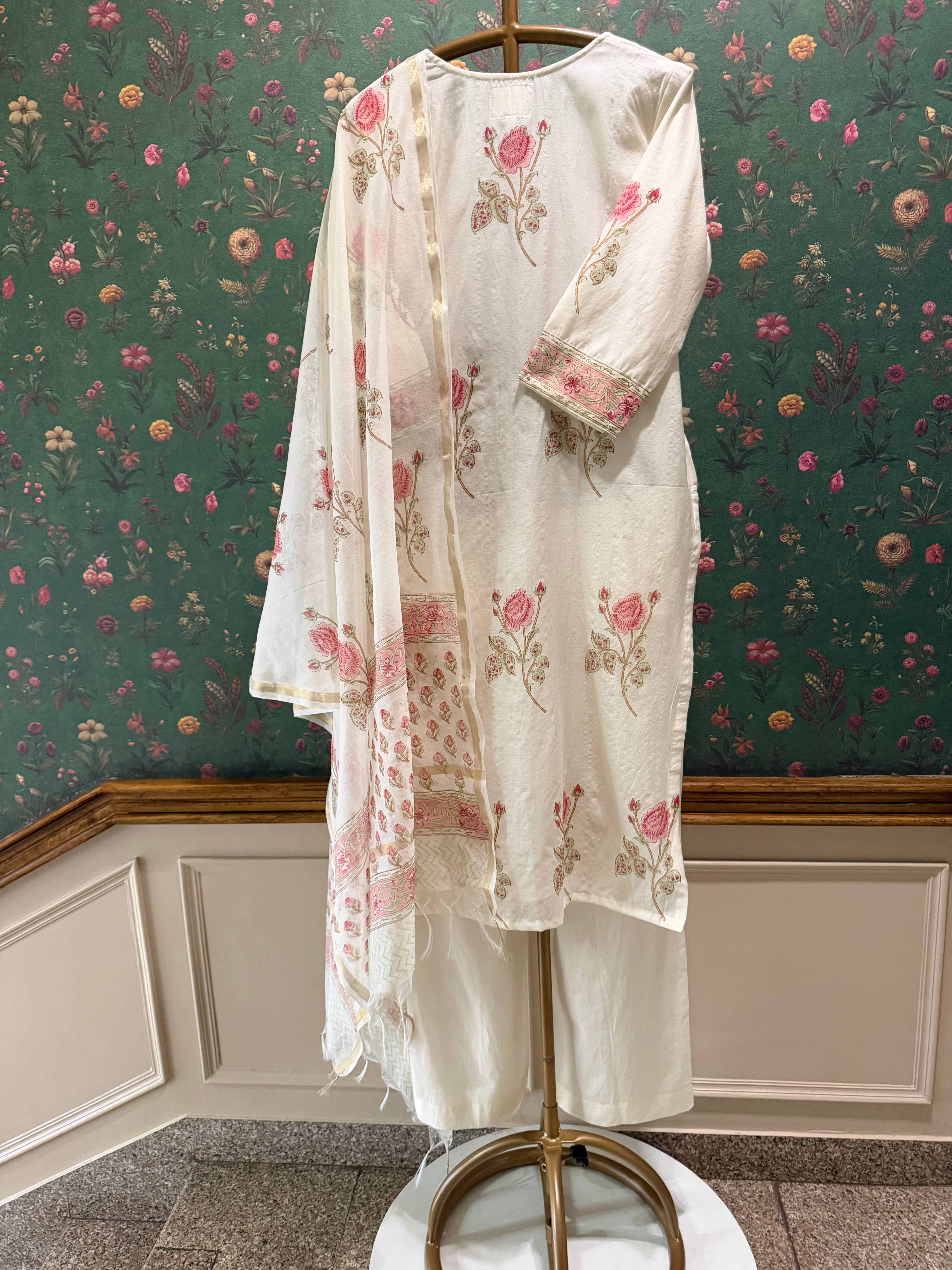 Ivory White Rose Printed Chanderi Suit Set | HER-759