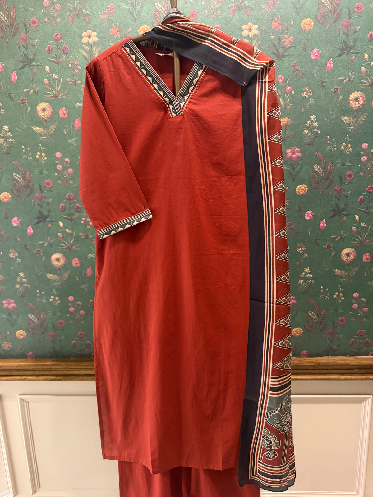 Rust Red Classic Cotton Suit Set | HER-682