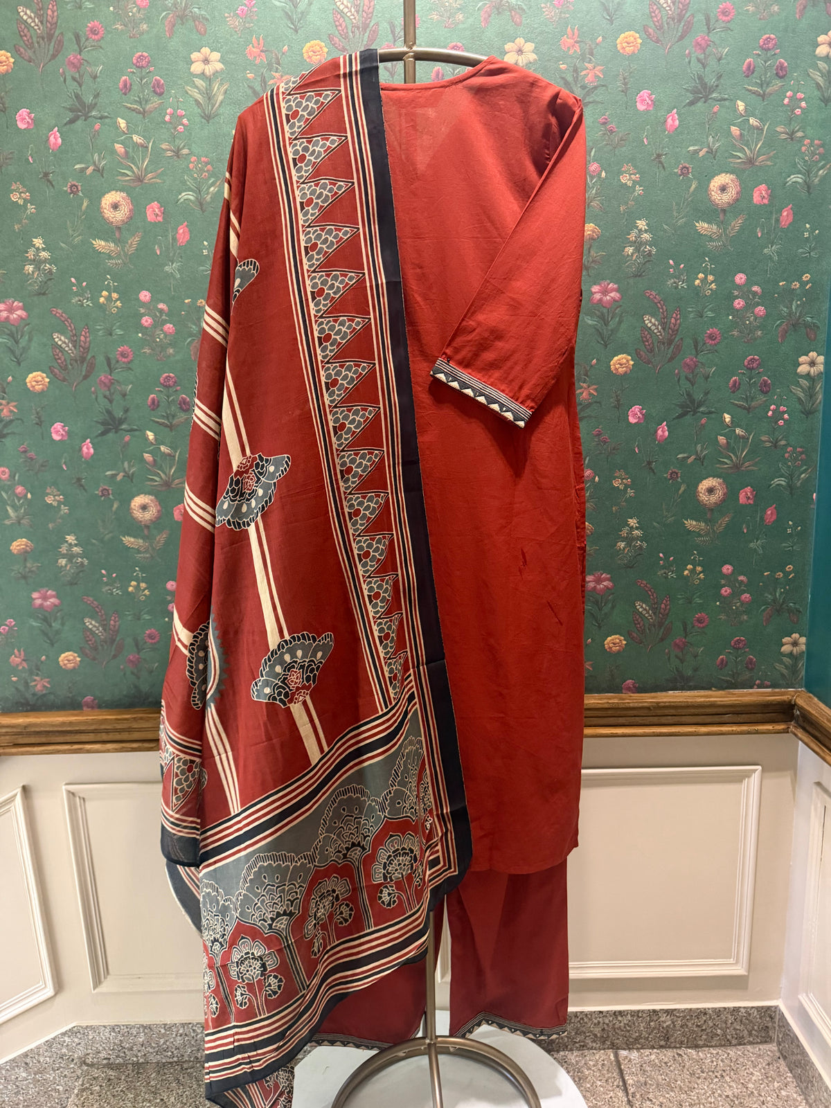 Rust Red Classic Cotton Suit Set | HER-682