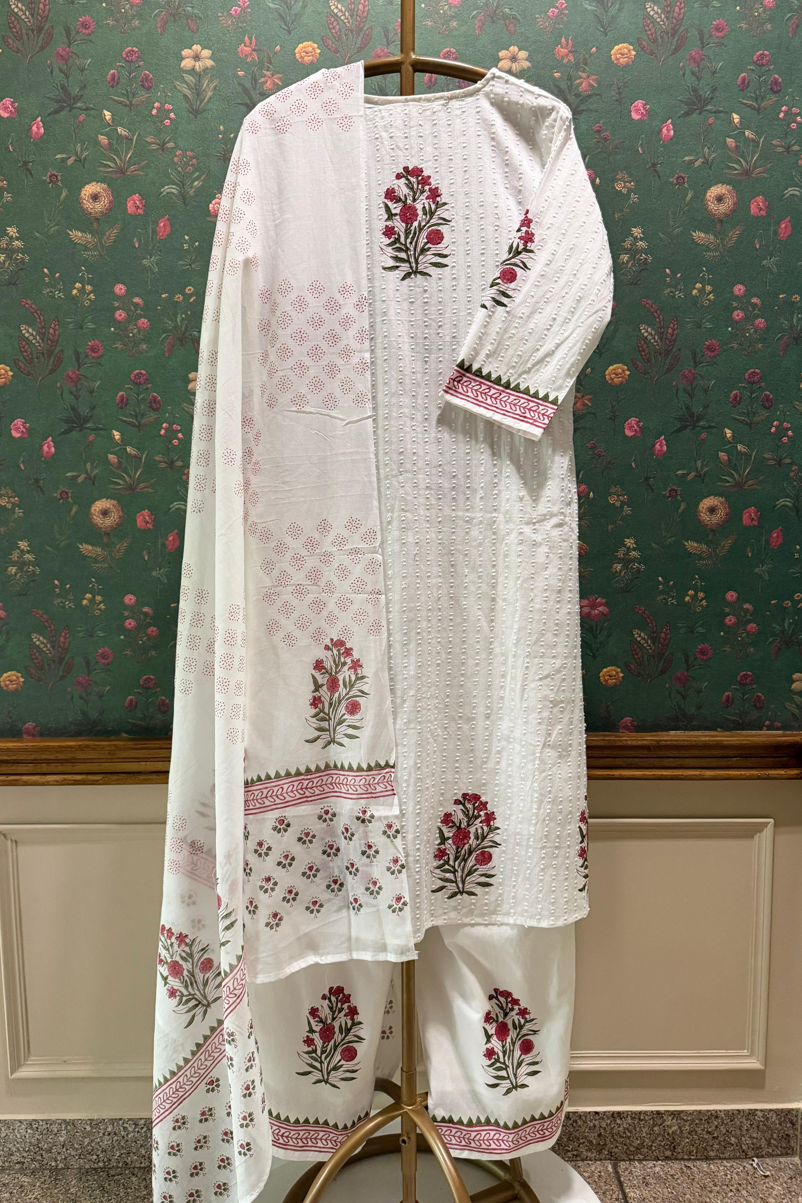 Gulbahaar Heritage Suit Set | HER-696