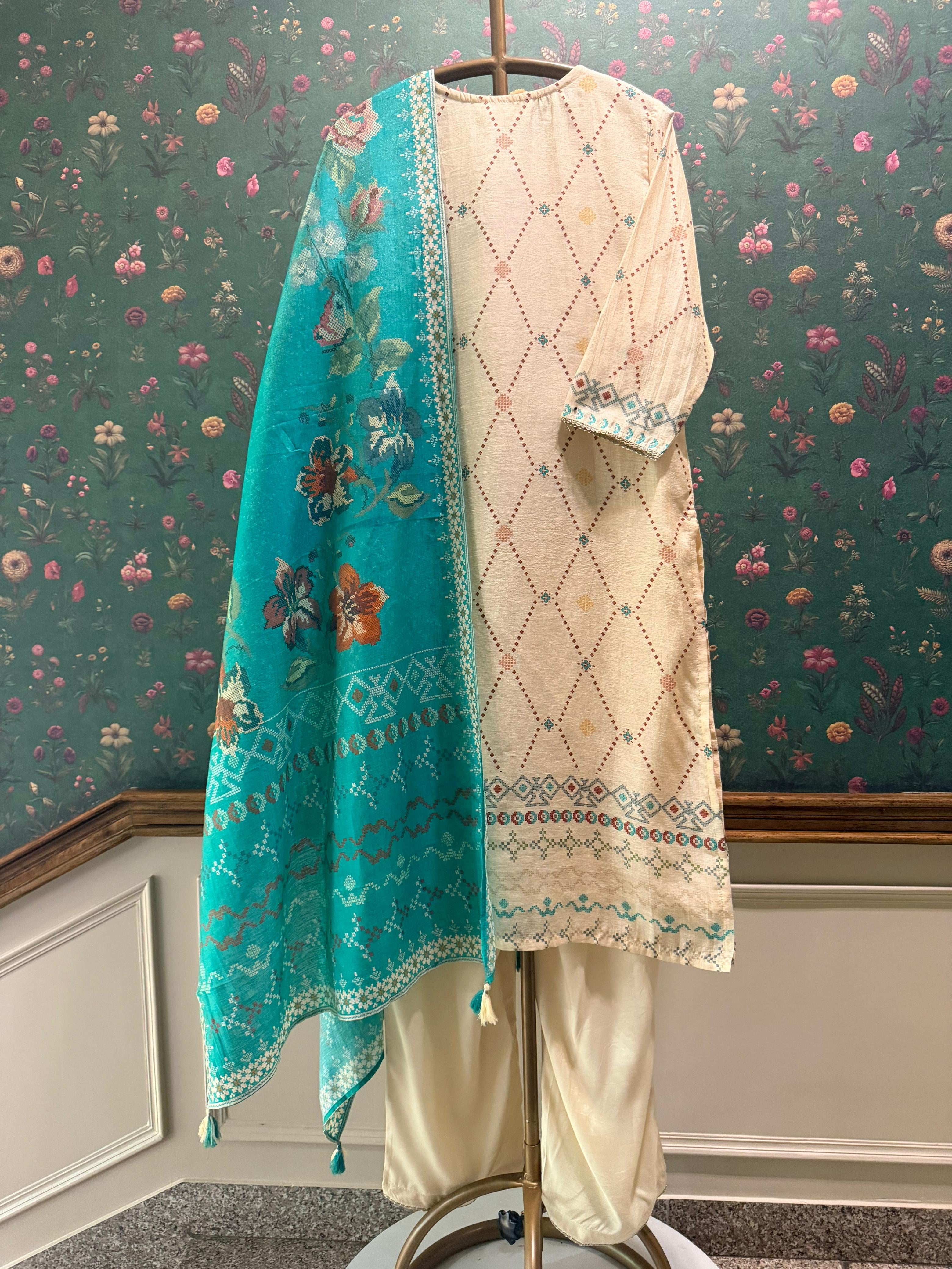 Gulrang Noor Green Chanderi Suit Set | HER-654