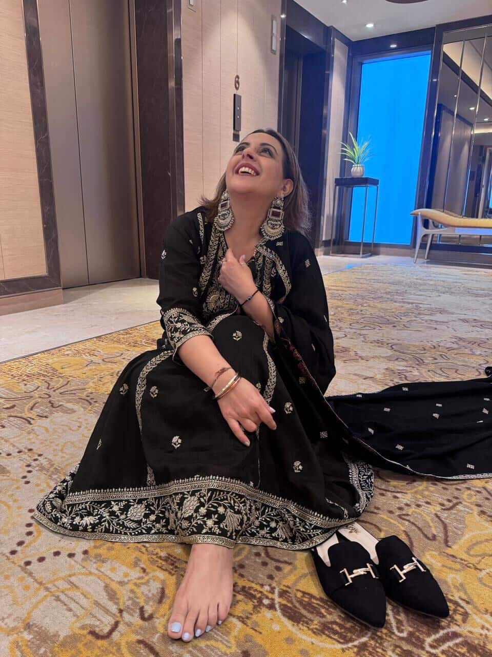 Black Handcrafted Embroidered Suit Set | HER-564