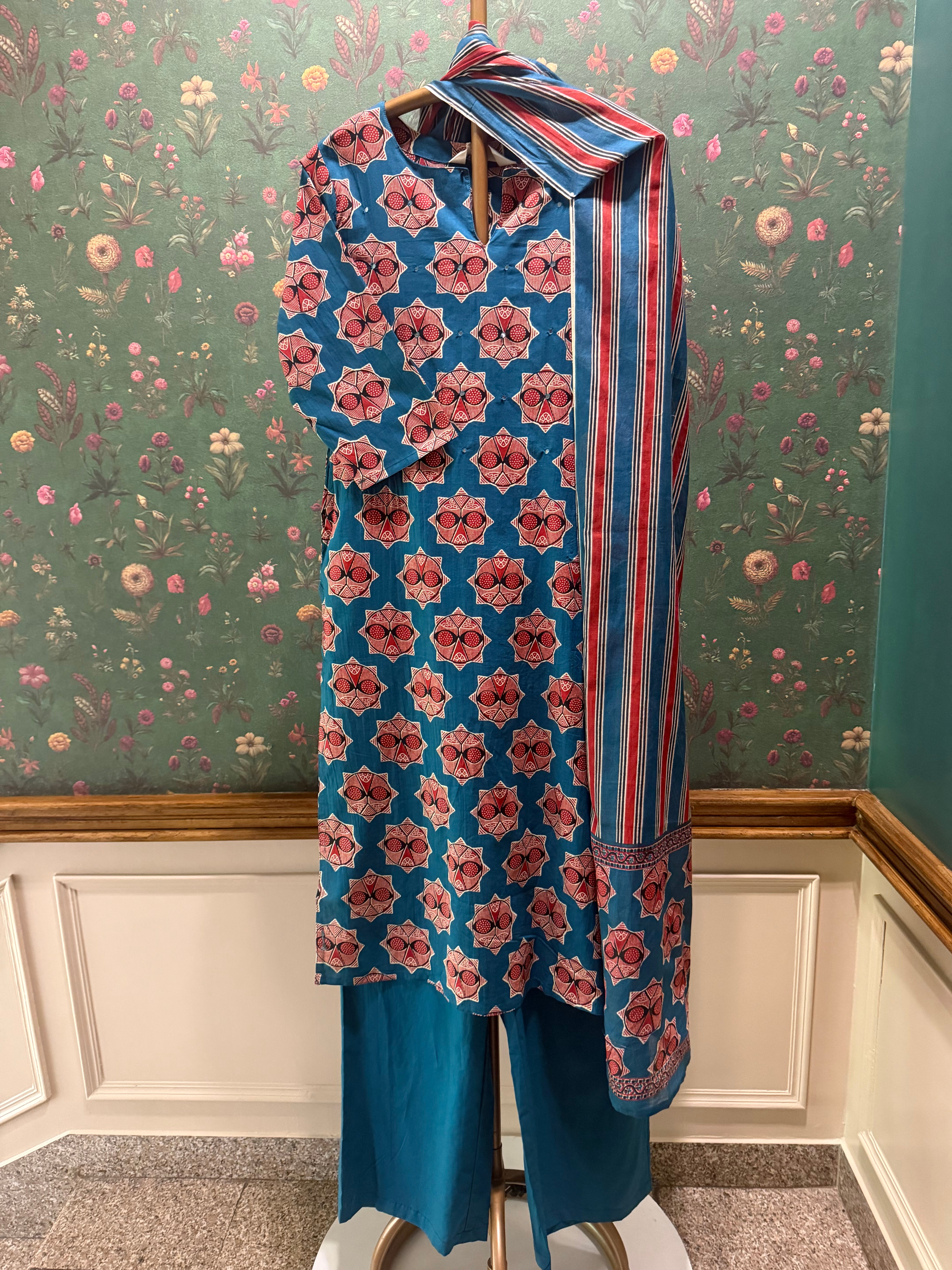 Floral Teal Blue Cotton Printed Suit Set | HER-724