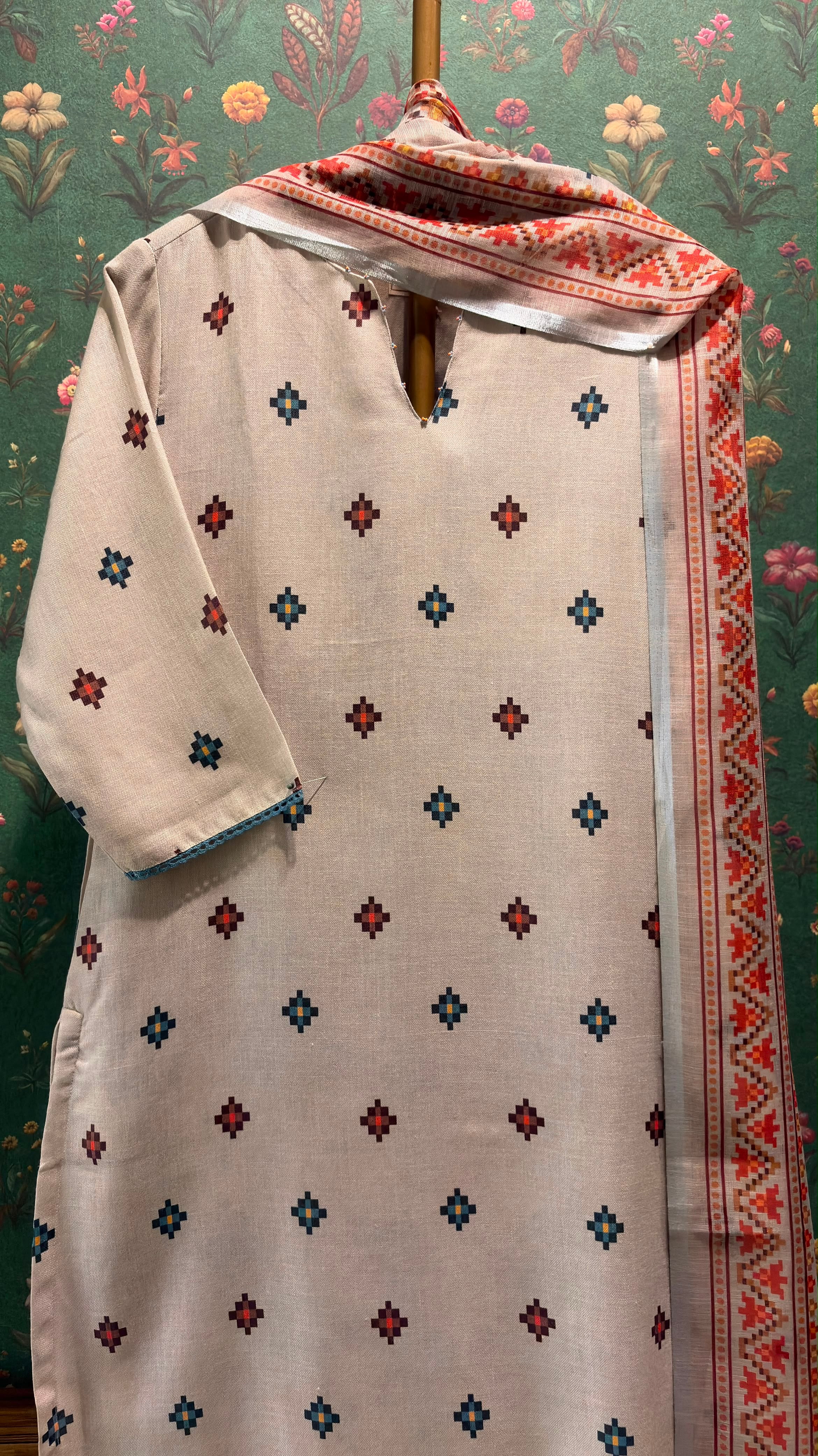 Ivory Linen Printed Suit Set | HER-641