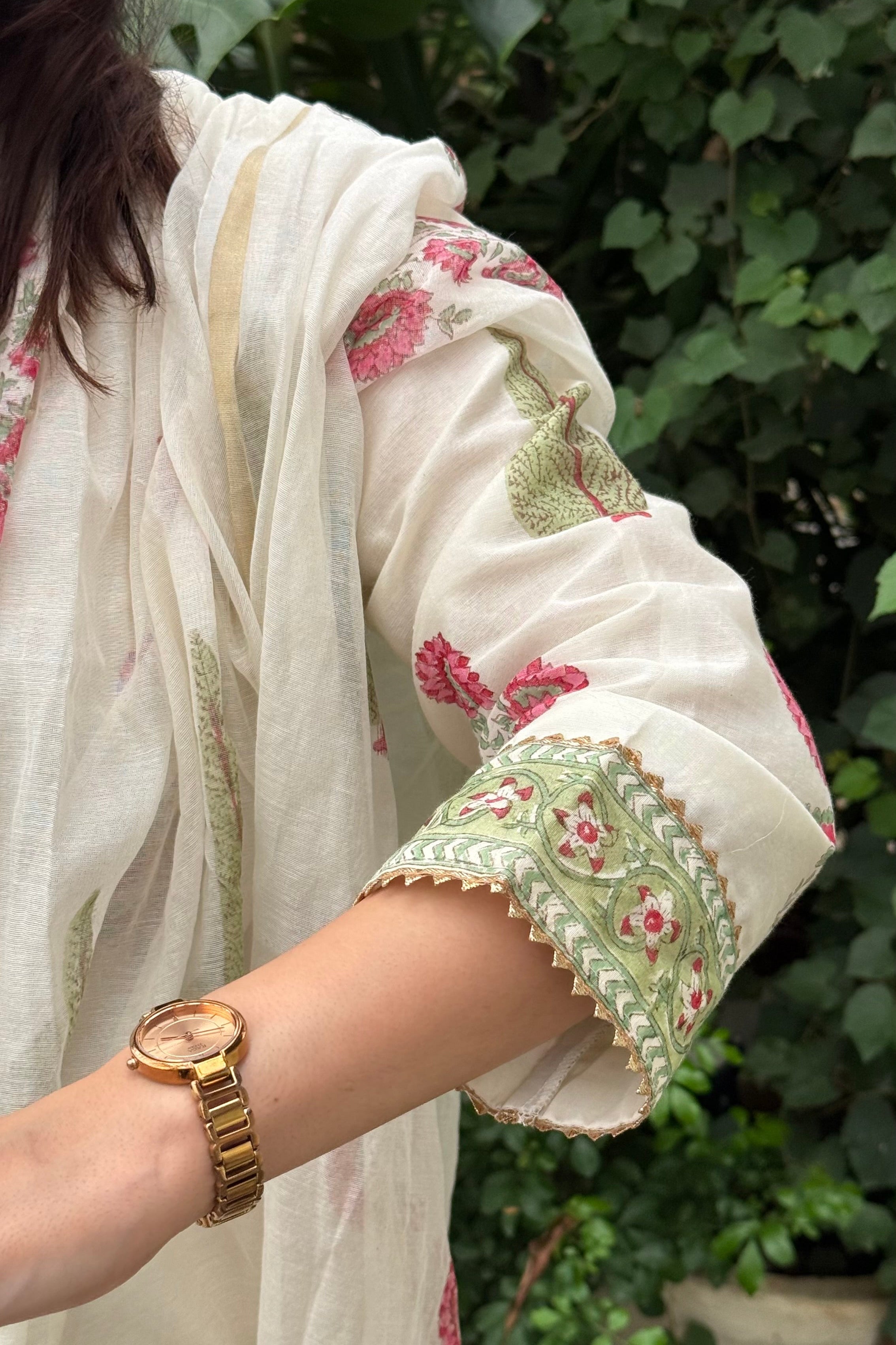 Ivory White Floral Printed Chanderi Suit Set x Vaani