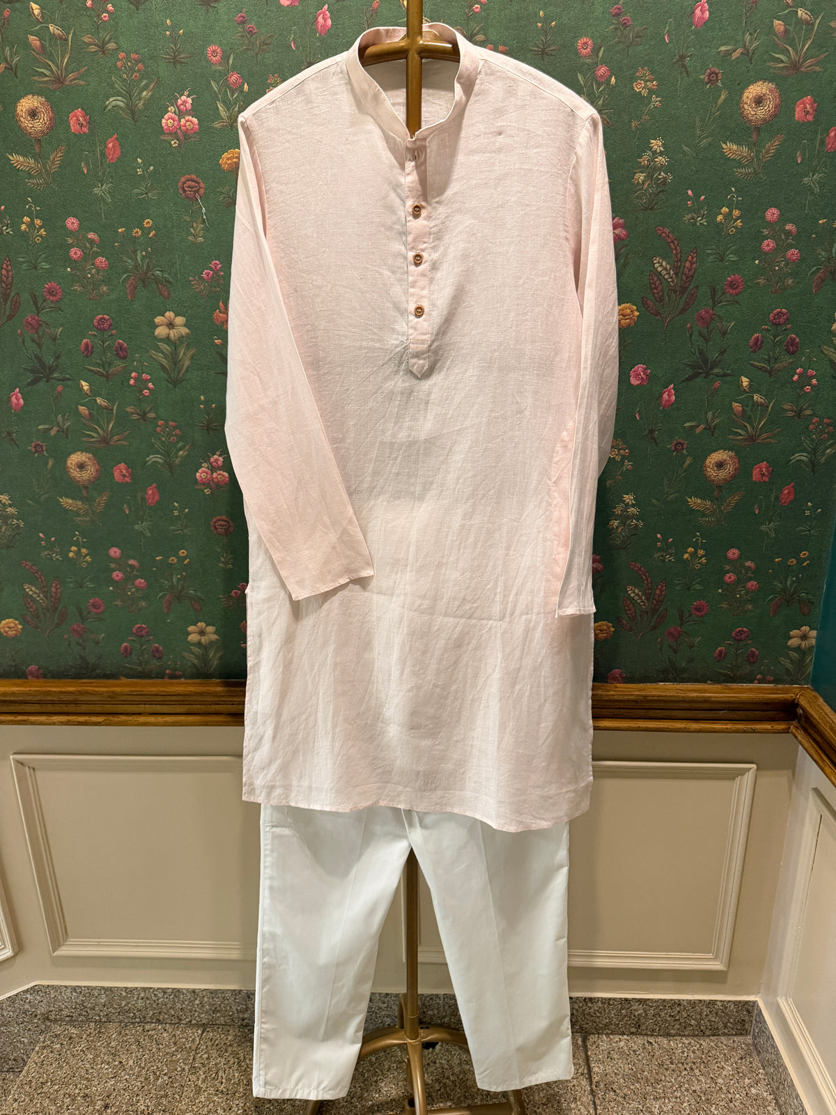 Men’s Pure Linen Kurta Pajama Set – Soft Blush Pink