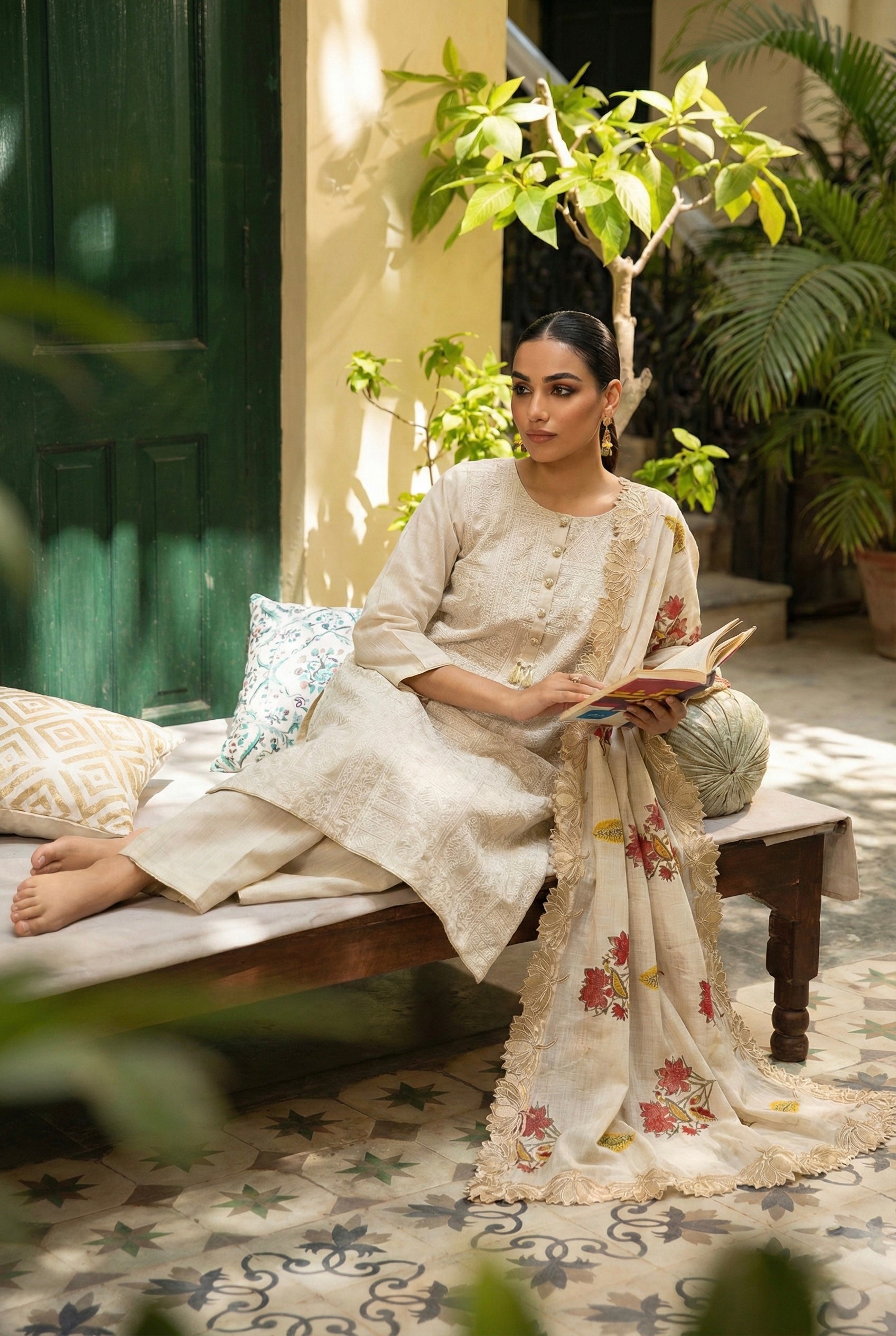 Warm Ivory Gulbahar Chanderi Suit Set | HER-609