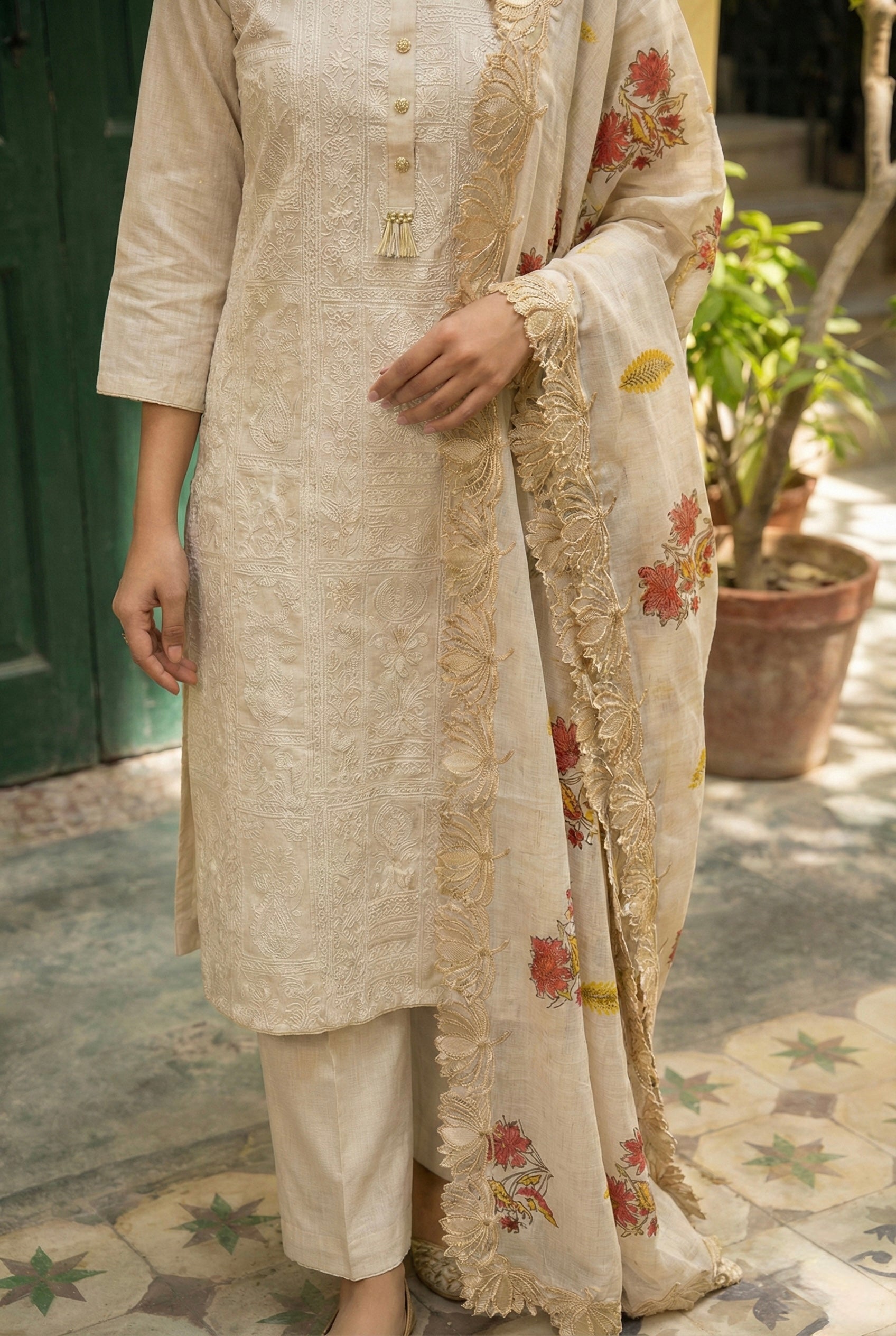 Warm Ivory Gulbahar Chanderi Suit Set | HER-609