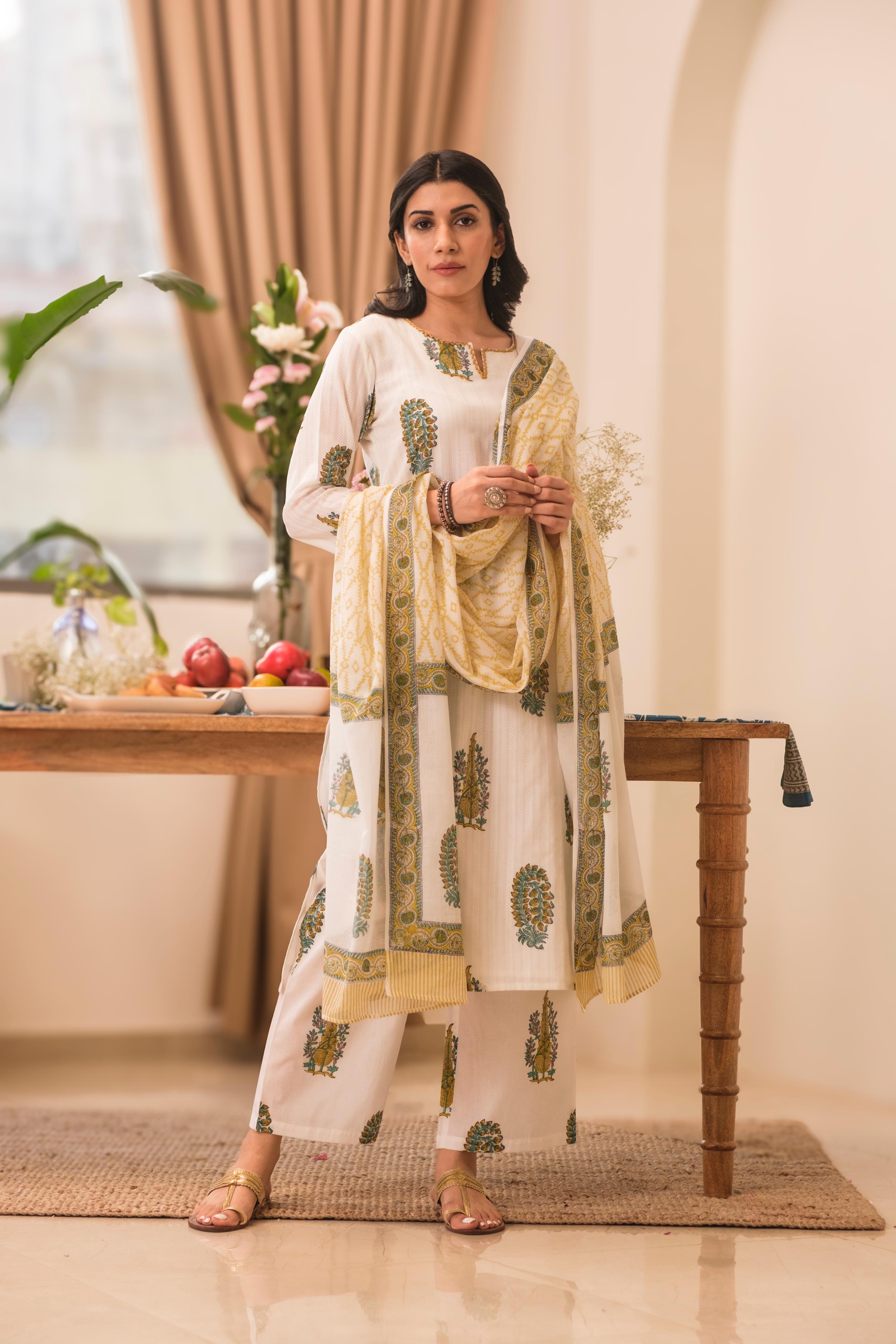 White Paisley Handblock Cotton Suit Set | HER-536