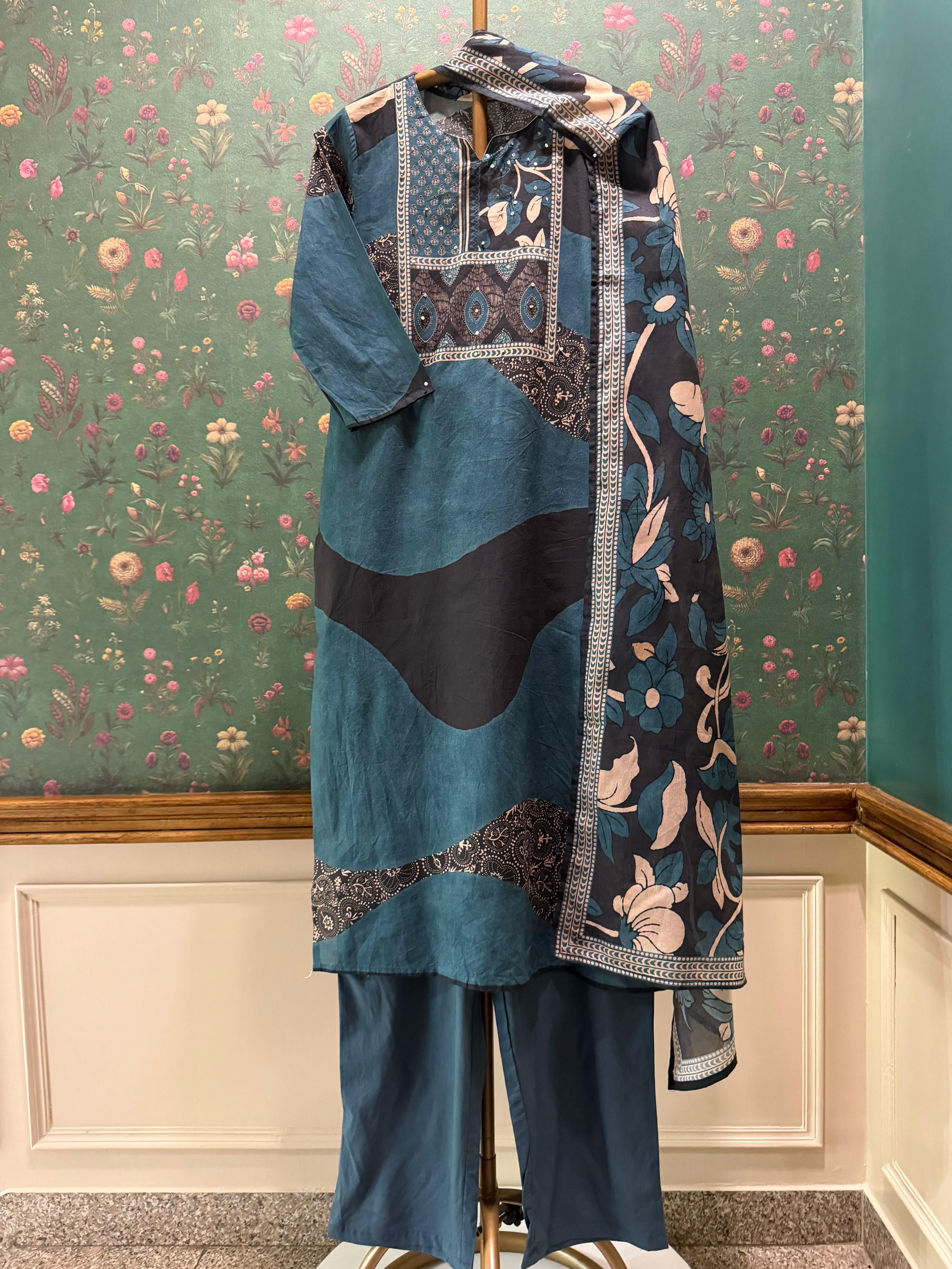 Blue Printed Cotton Suit Set | HER-700