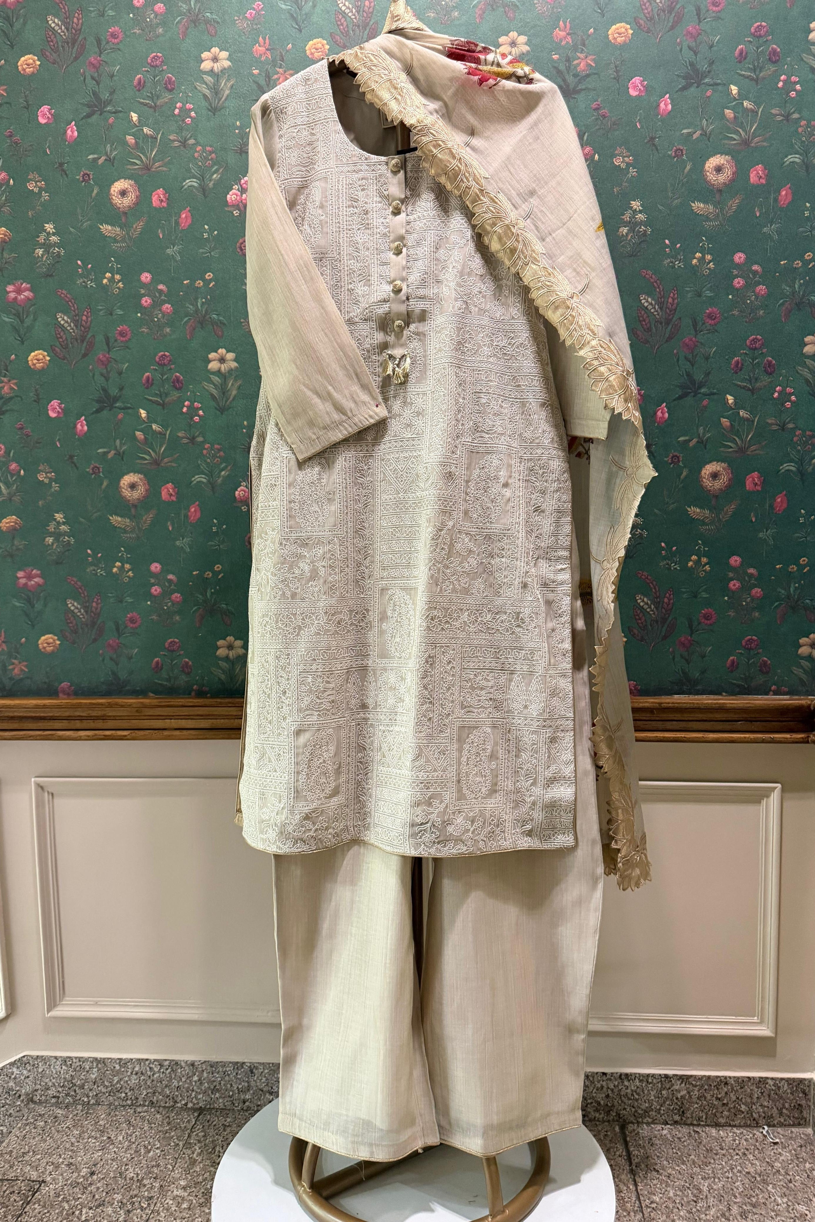 Warm Ivory Gulbahar Chanderi Suit Set | HER-609