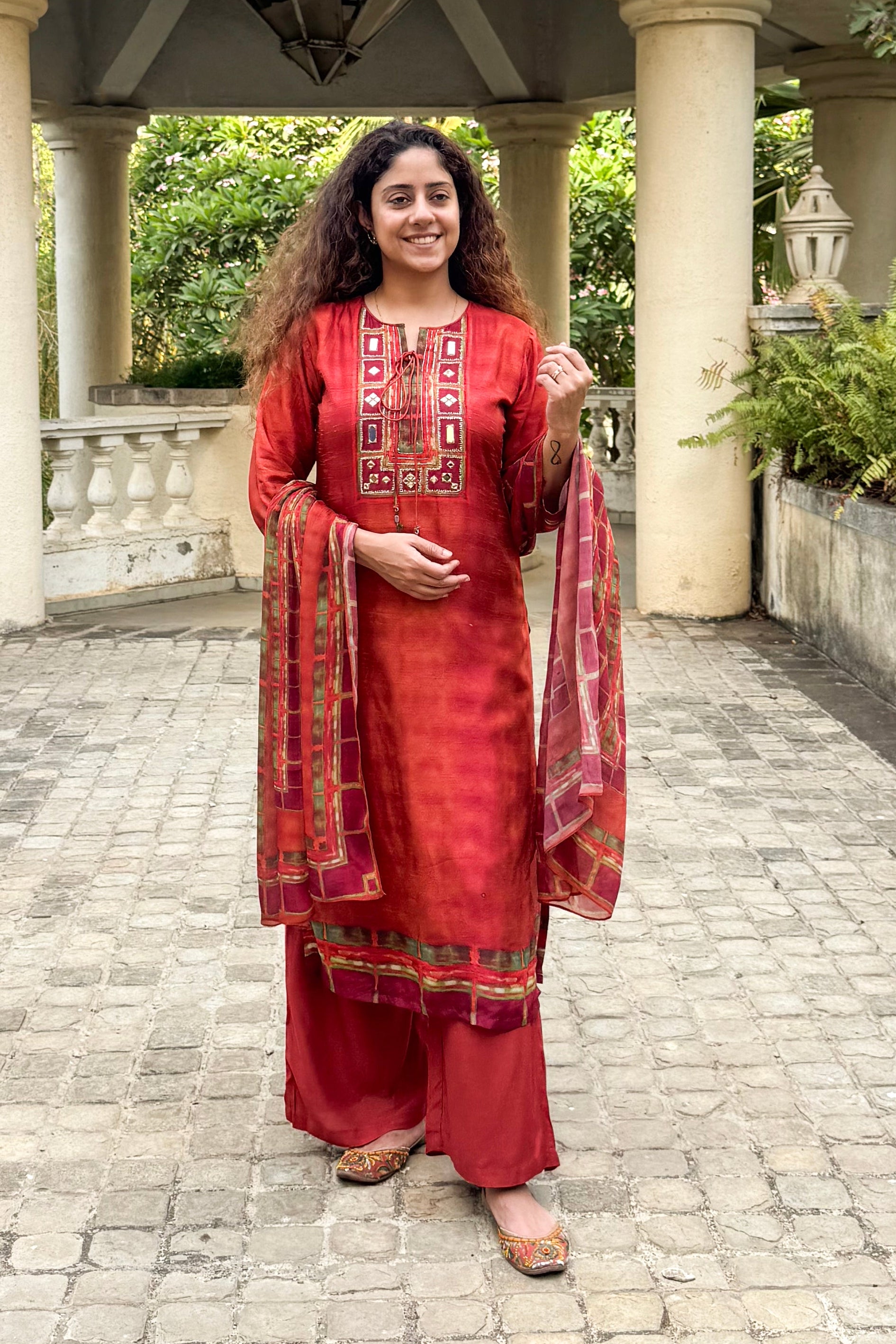 Amber Raw Silk Suit Set | HER-632