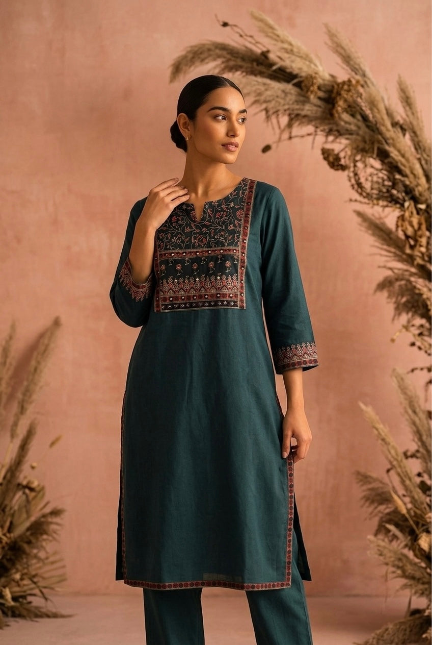 Green Straight Fit Cotton Kurta Set | HER-492
