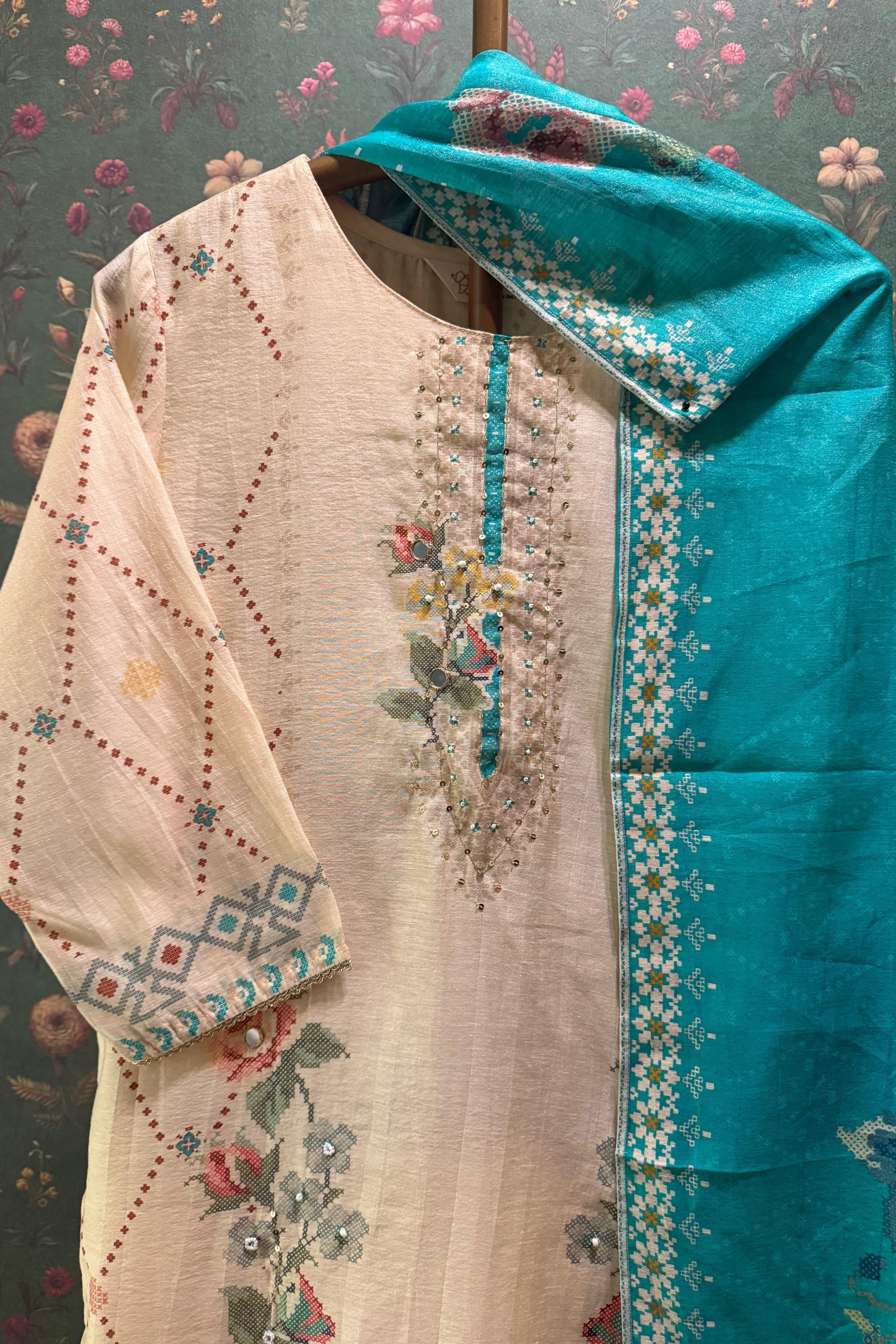 Gulrang Noor Green Chanderi Suit Set | HER-654
