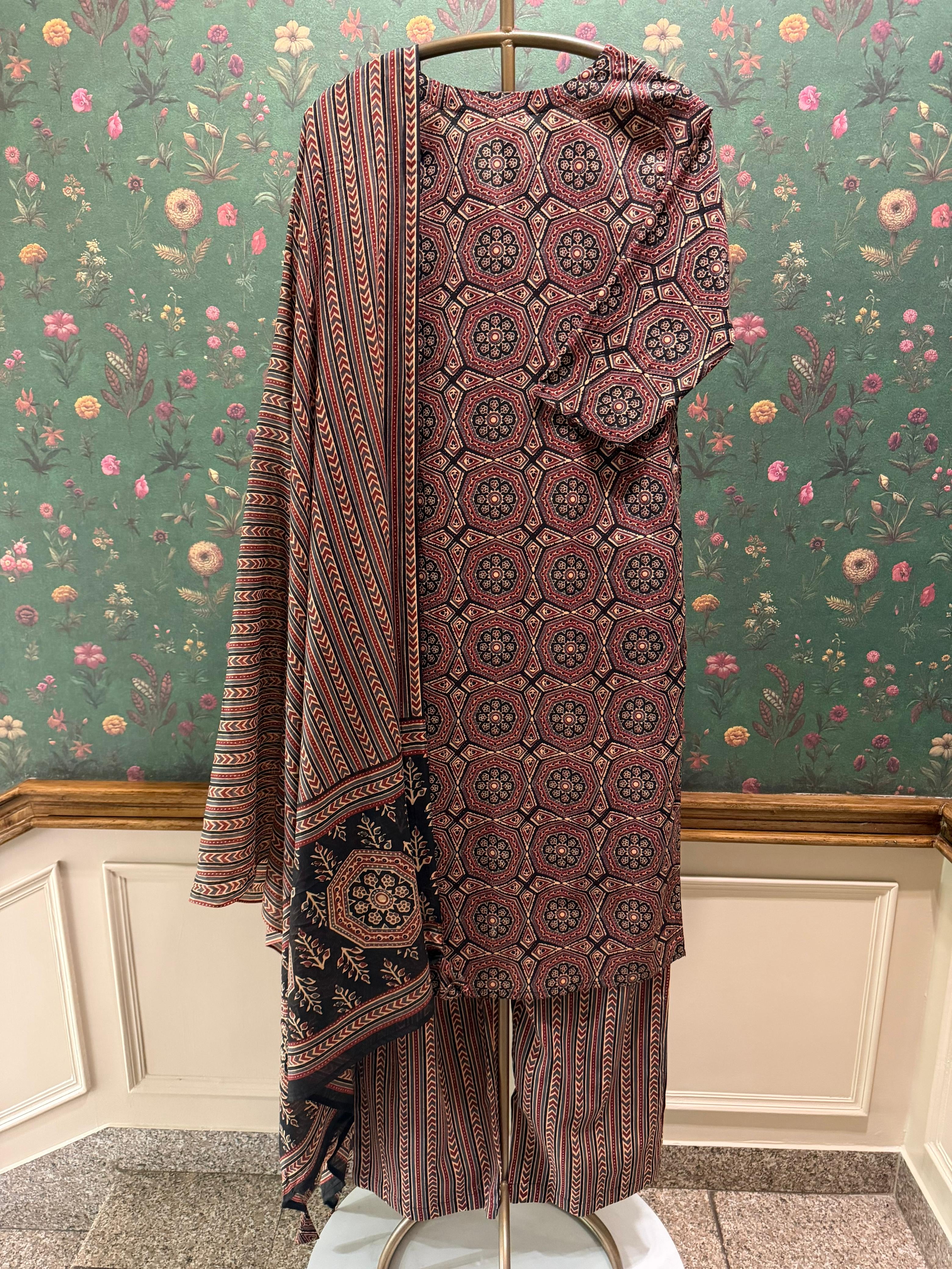 Rust Indigo Geometric Printed Suit Set | HER-730